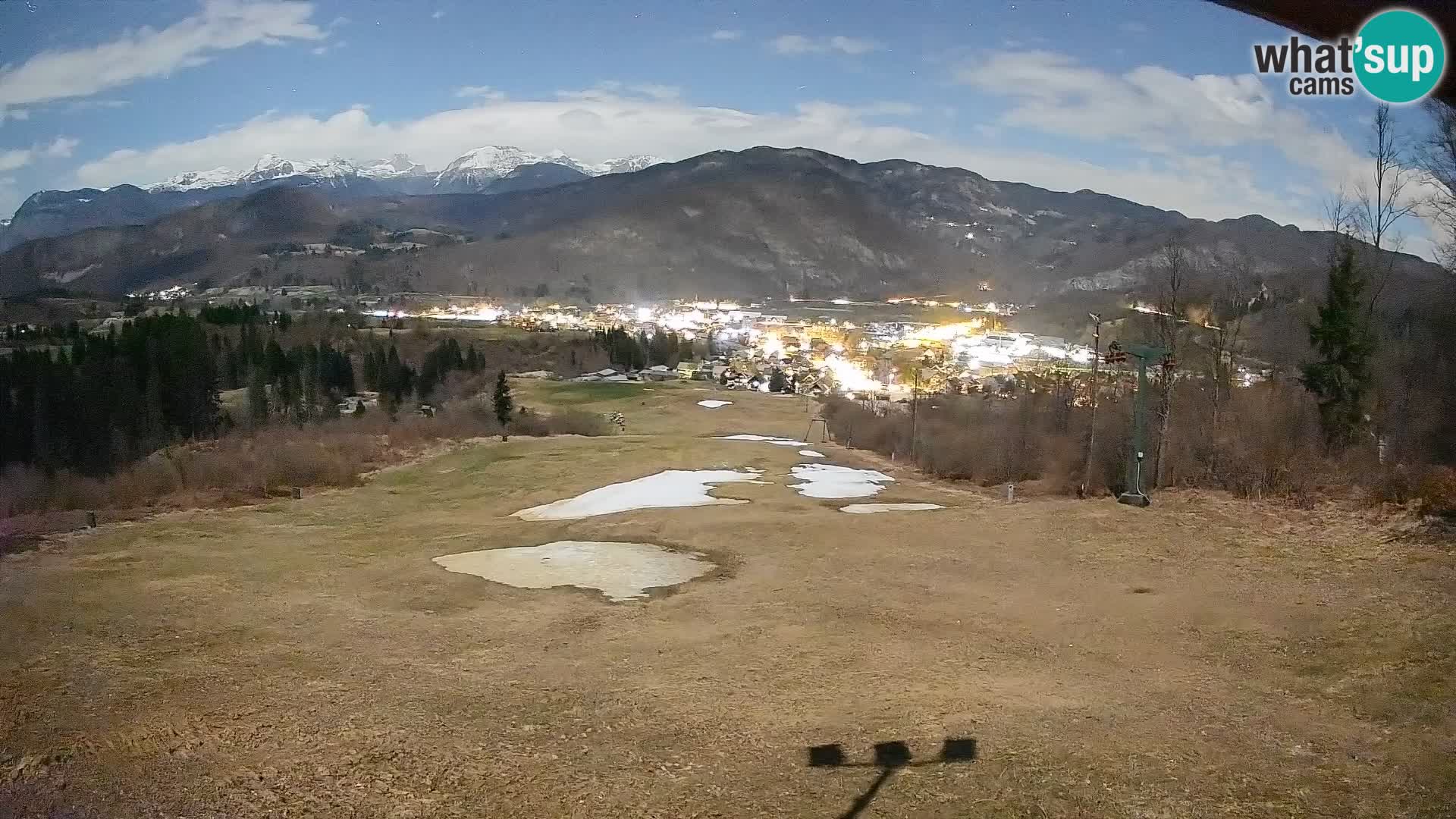 Spletna kamera Bohinjska Bistrica – Pogled v živo s smučišča Kozji Hrbet