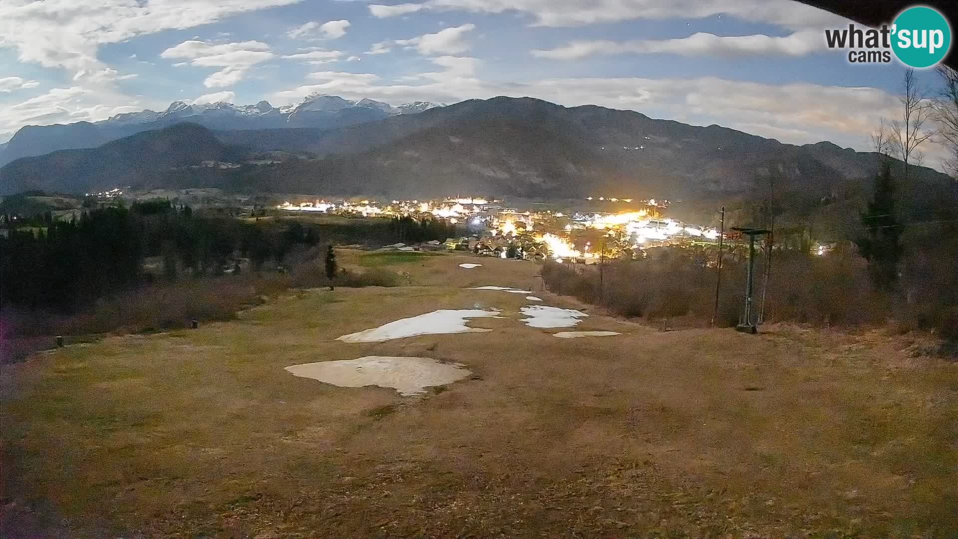 Kamera uživo Bohinjska Bistrica – Pogled u stvarnom vremenu sa skijališta Kozji Hrbet