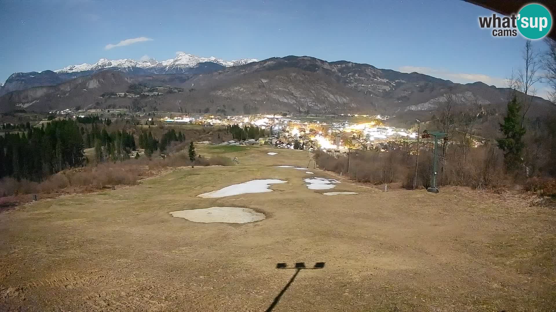 Spletna kamera Bohinjska Bistrica – Pogled v živo s smučišča Kozji Hrbet