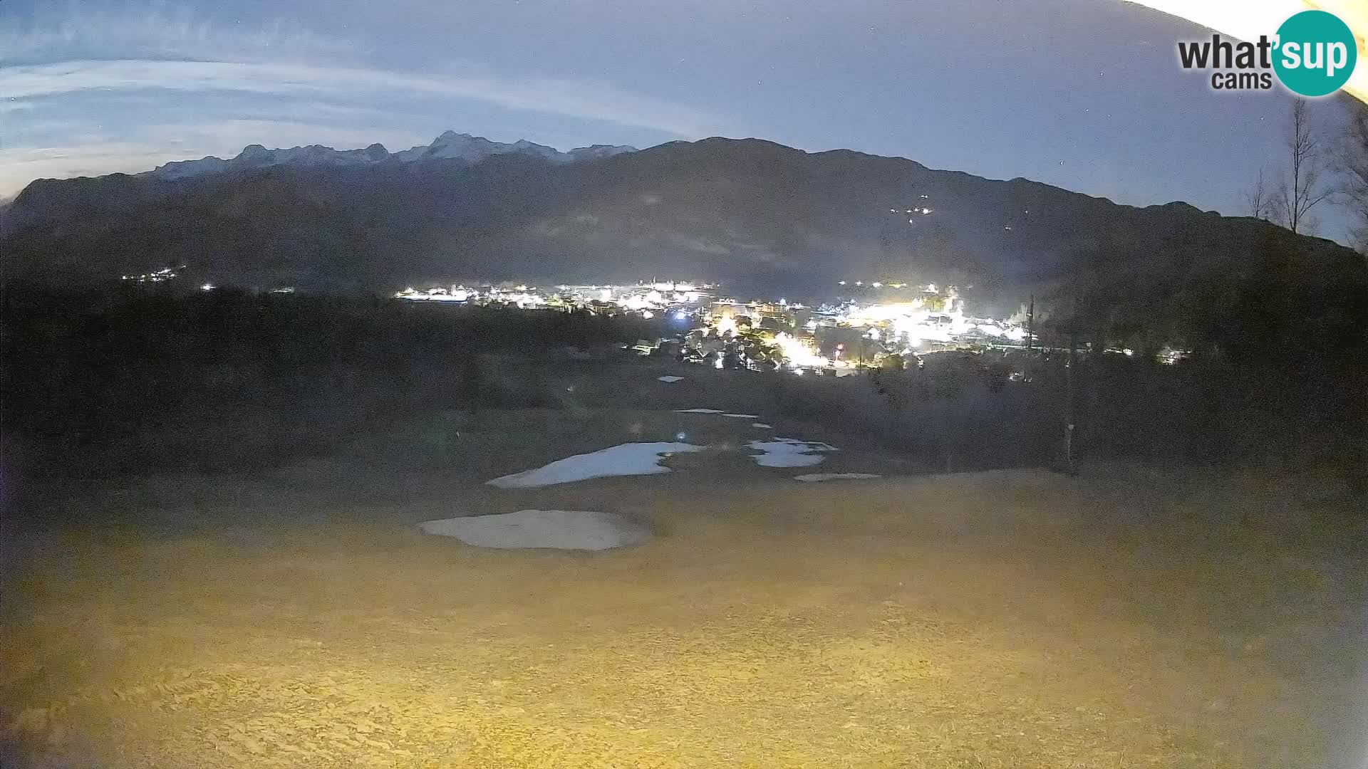 Spletna kamera Bohinjska Bistrica – Pogled v živo s smučišča Kozji Hrbet