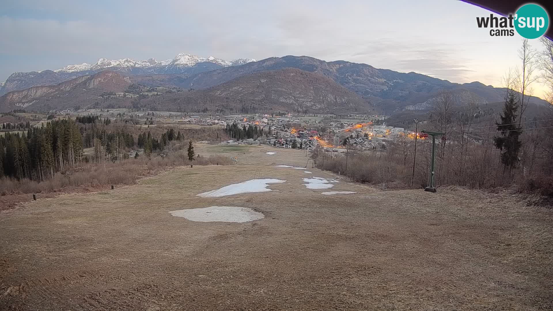 Kamera uživo Bohinjska Bistrica – Pogled u stvarnom vremenu sa skijališta Kozji Hrbet