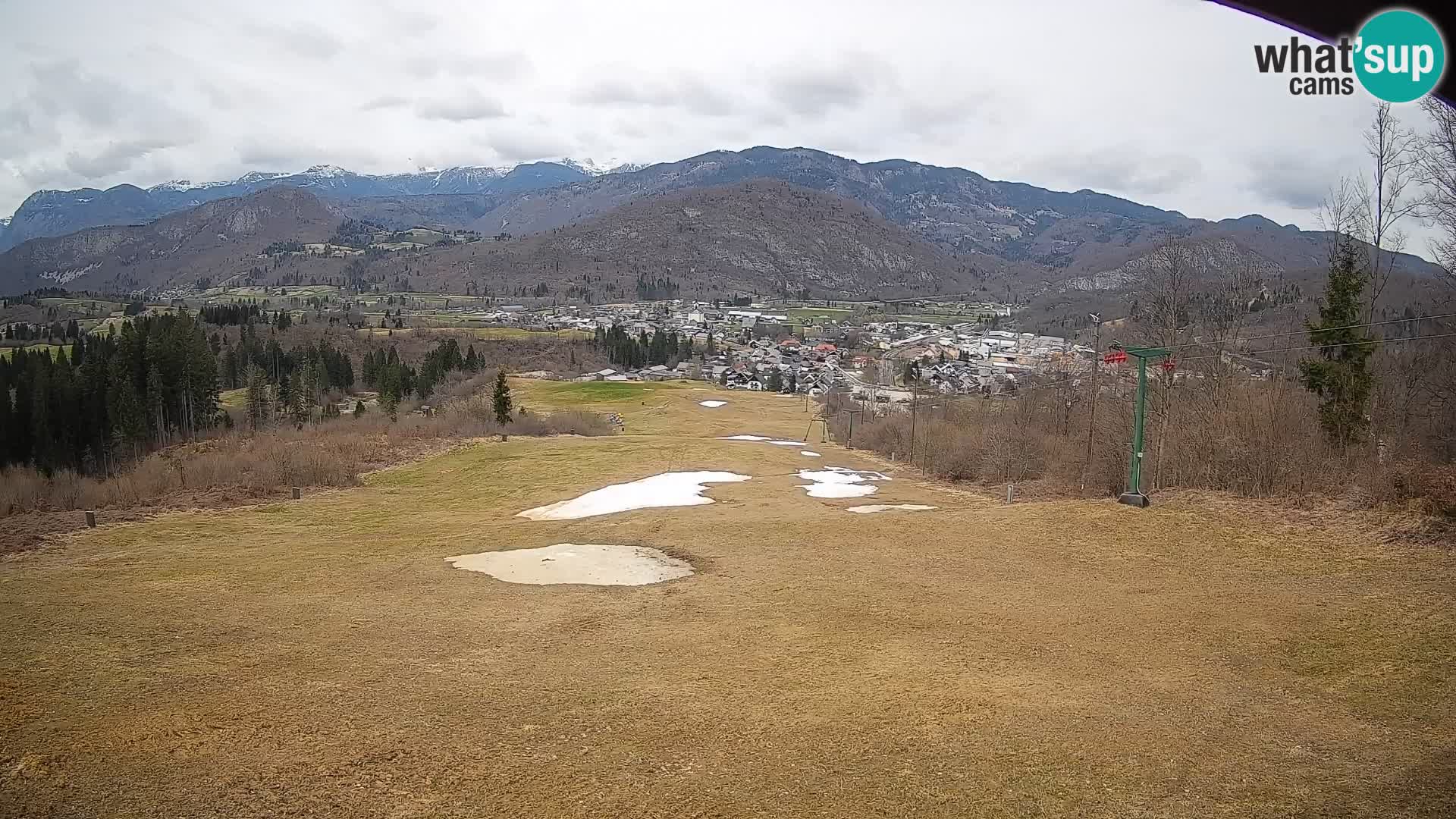 Kamera uživo Bohinjska Bistrica – Pogled u stvarnom vremenu sa skijališta Kozji Hrbet