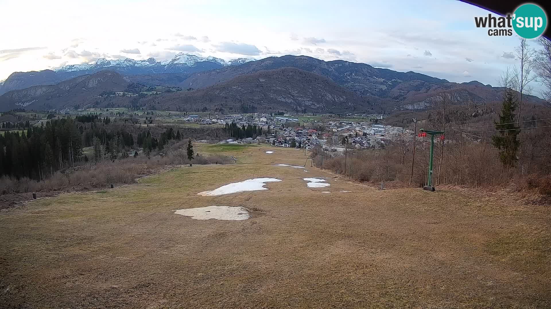 Kamera uživo Bohinjska Bistrica – Pogled u stvarnom vremenu sa skijališta Kozji Hrbet