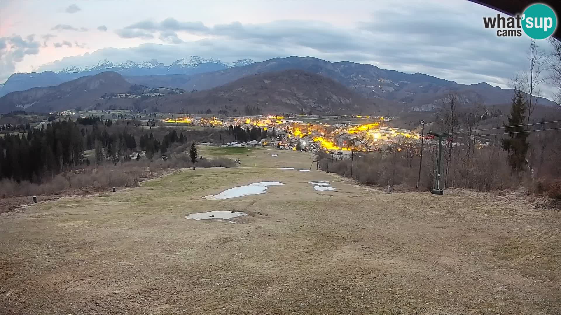 Spletna kamera Bohinjska Bistrica – Pogled v živo s smučišča Kozji Hrbet