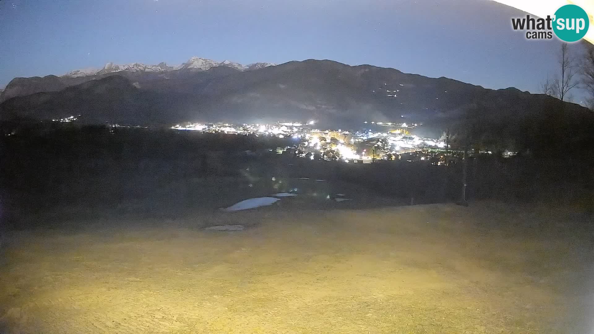 Spletna kamera Bohinjska Bistrica – Pogled v živo s smučišča Kozji Hrbet