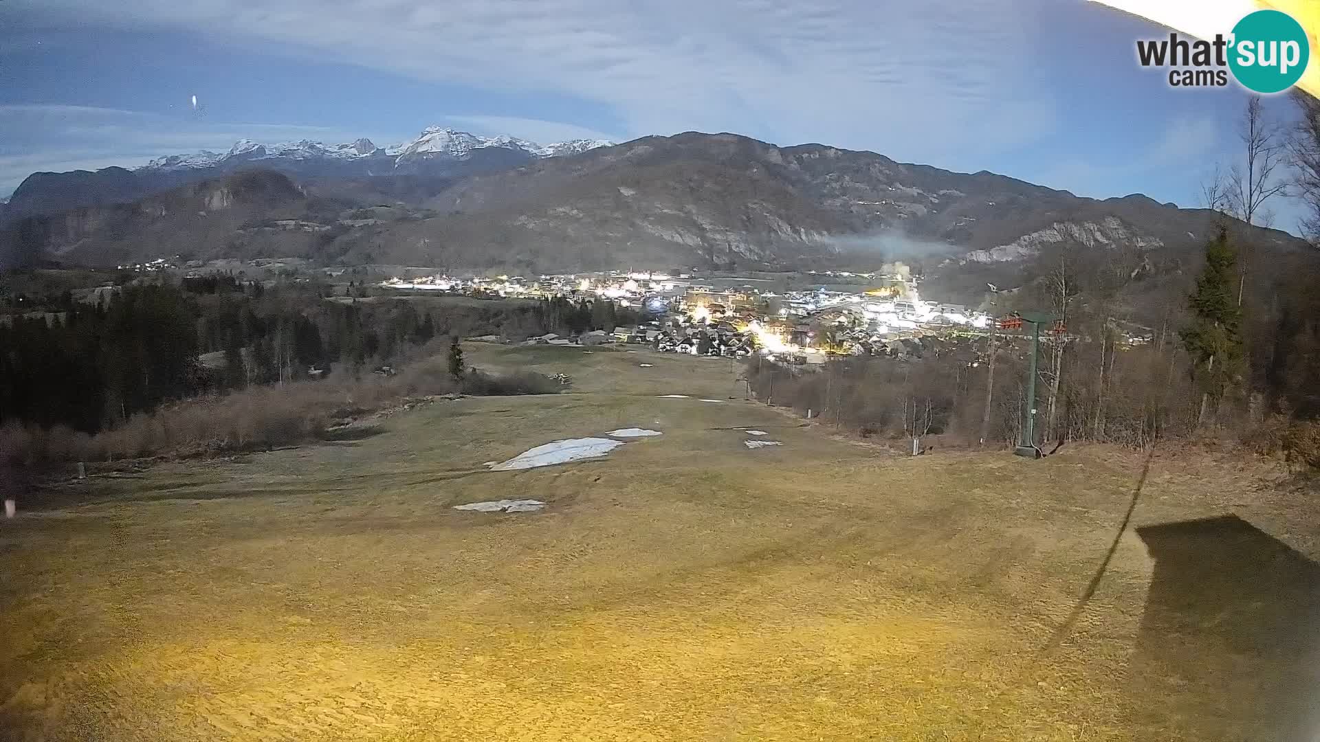 Kamera uživo Bohinjska Bistrica – Pogled u stvarnom vremenu sa skijališta Kozji Hrbet