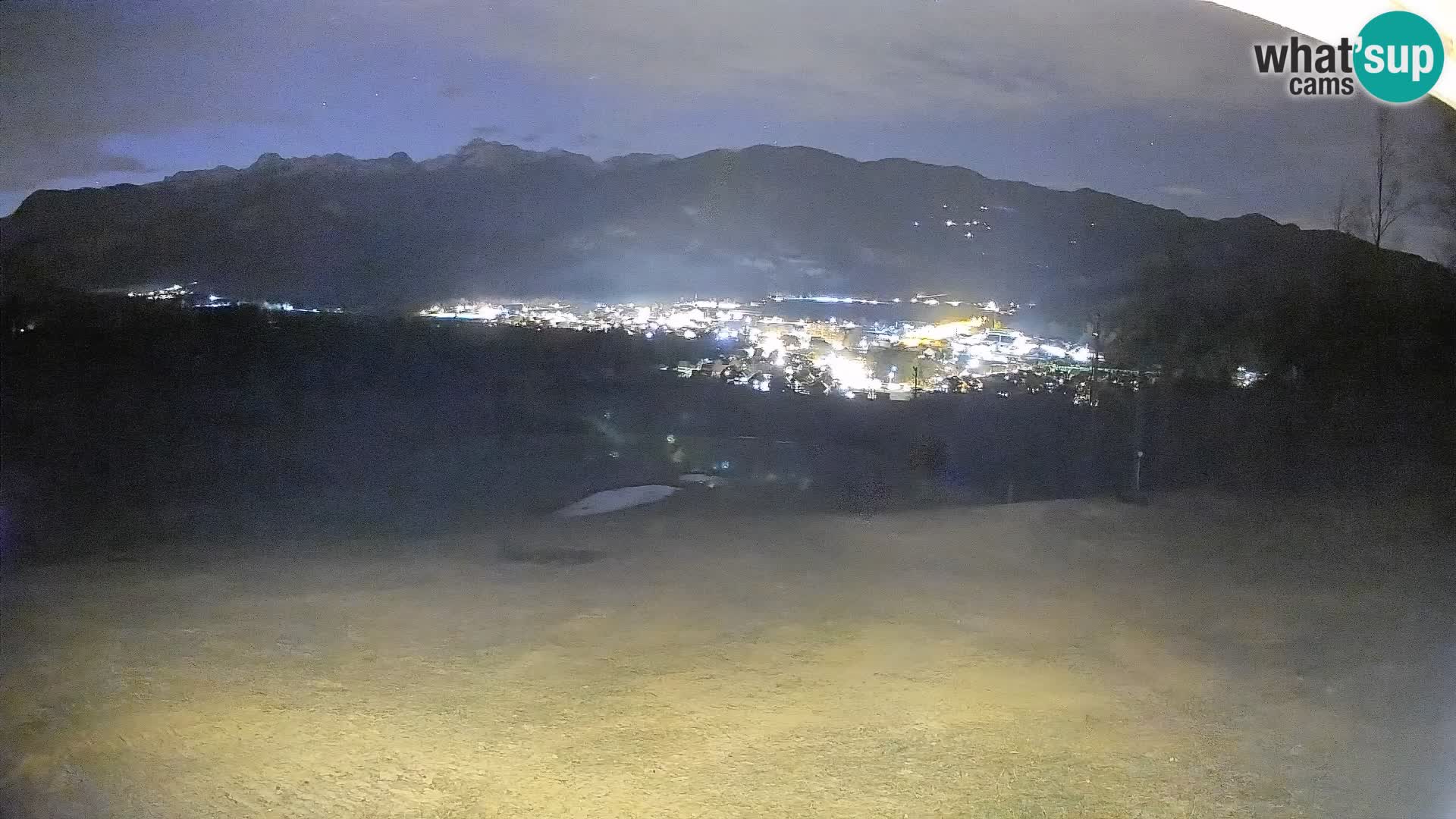 Spletna kamera Bohinjska Bistrica – Pogled v živo s smučišča Kozji Hrbet