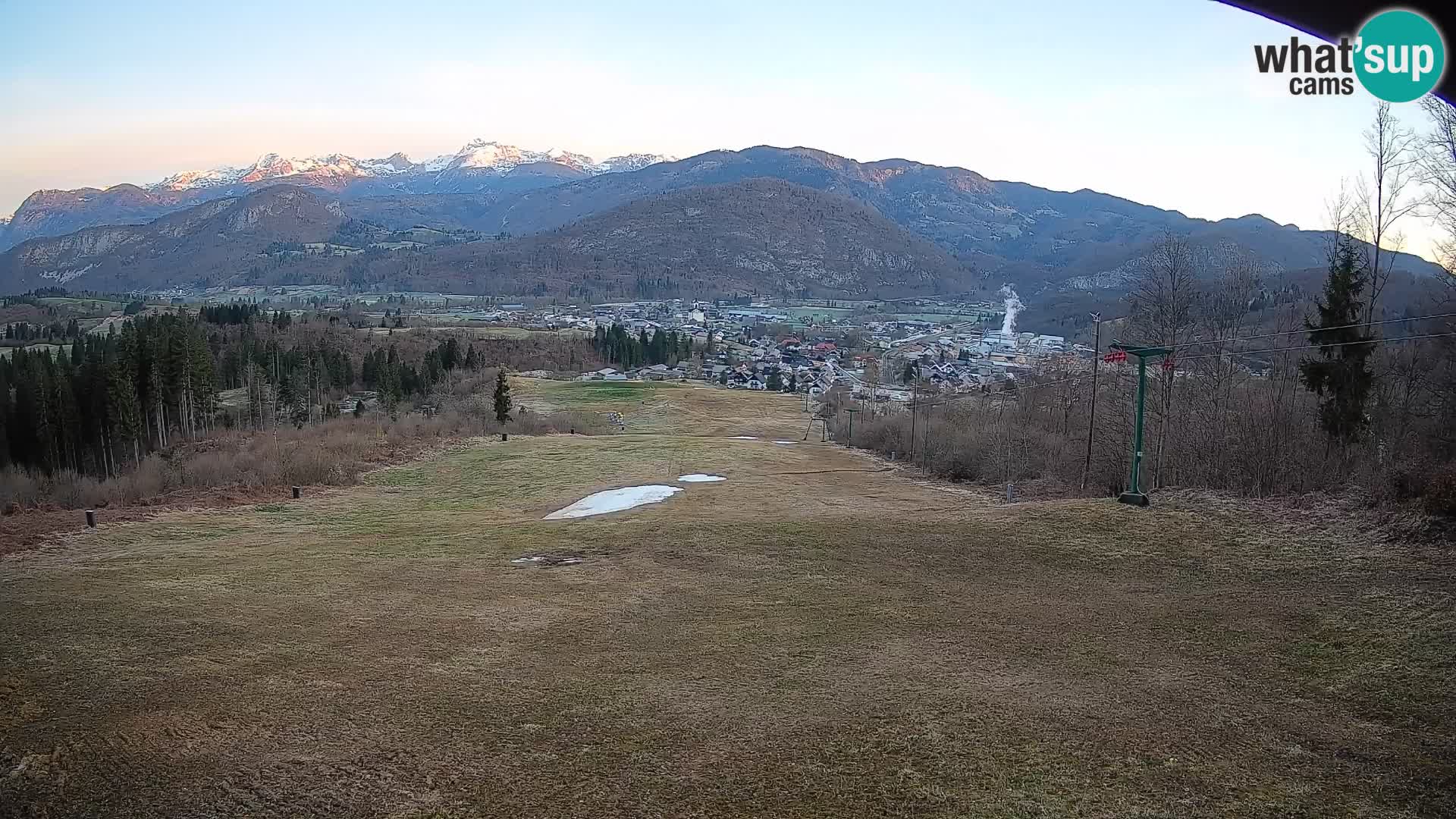 Kamera uživo Bohinjska Bistrica – Pogled u stvarnom vremenu sa skijališta Kozji Hrbet