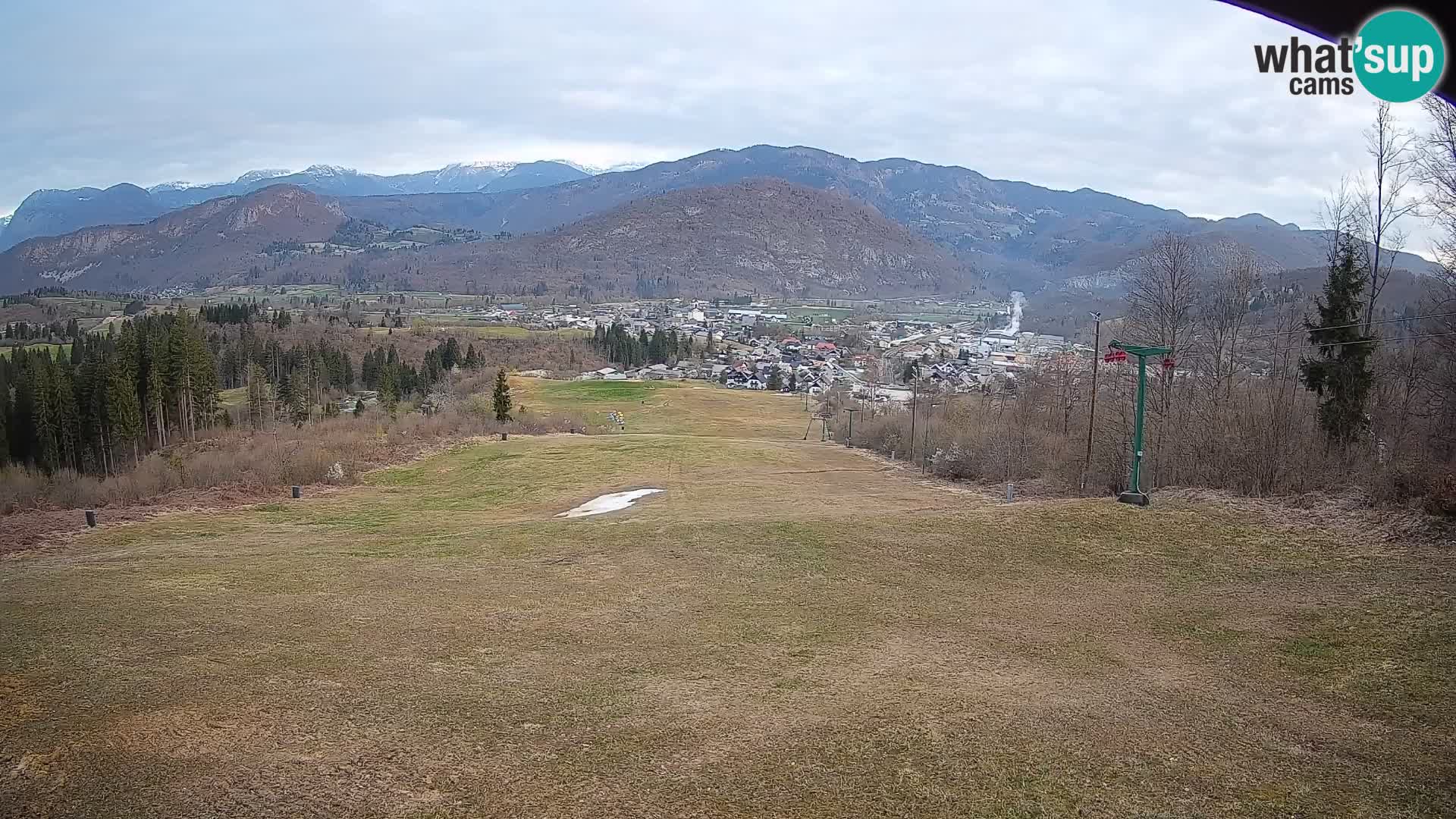 Kamera uživo Bohinjska Bistrica – Pogled u stvarnom vremenu sa skijališta Kozji Hrbet