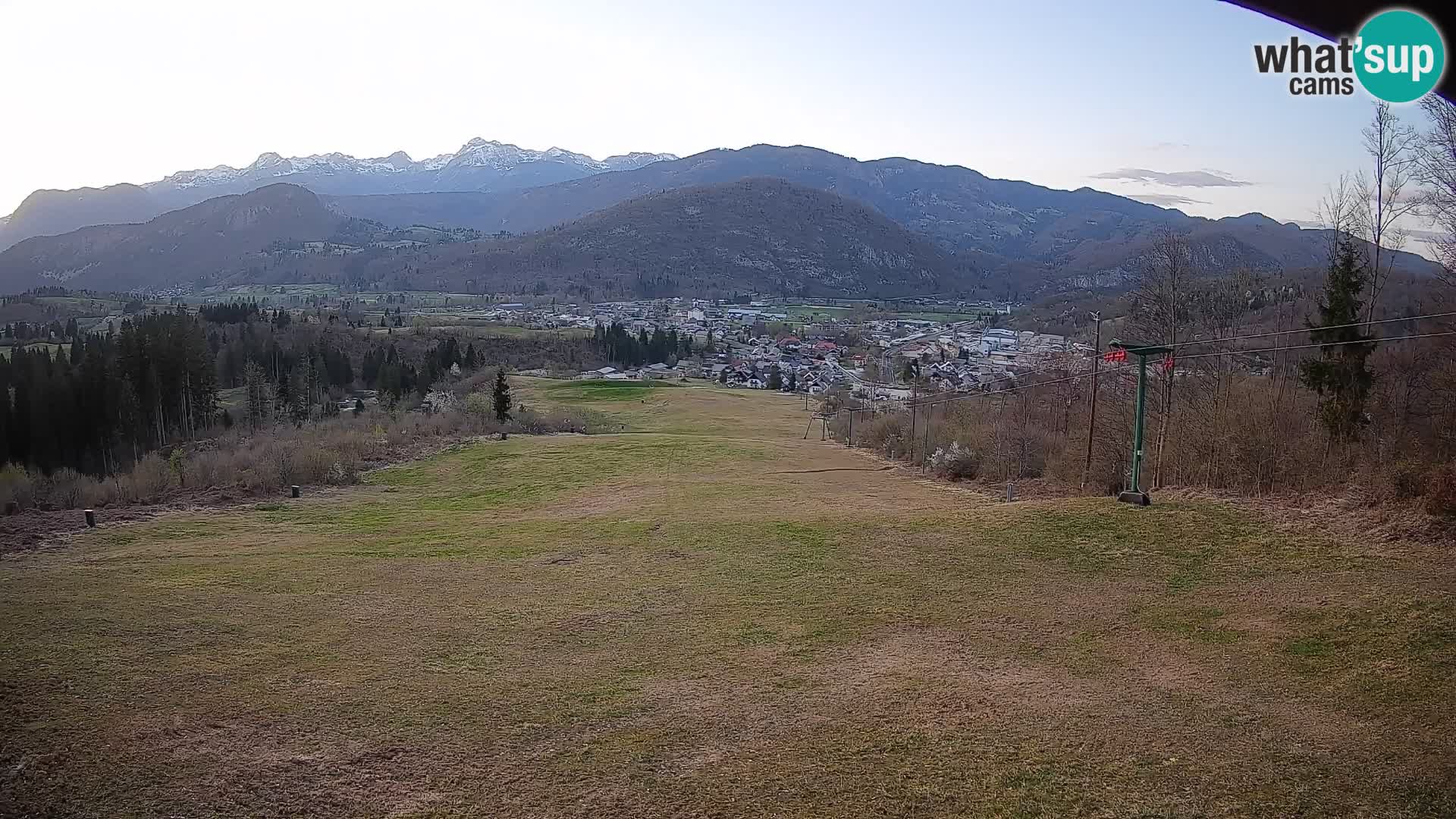Kamera uživo Bohinjska Bistrica – Pogled u stvarnom vremenu sa skijališta Kozji Hrbet