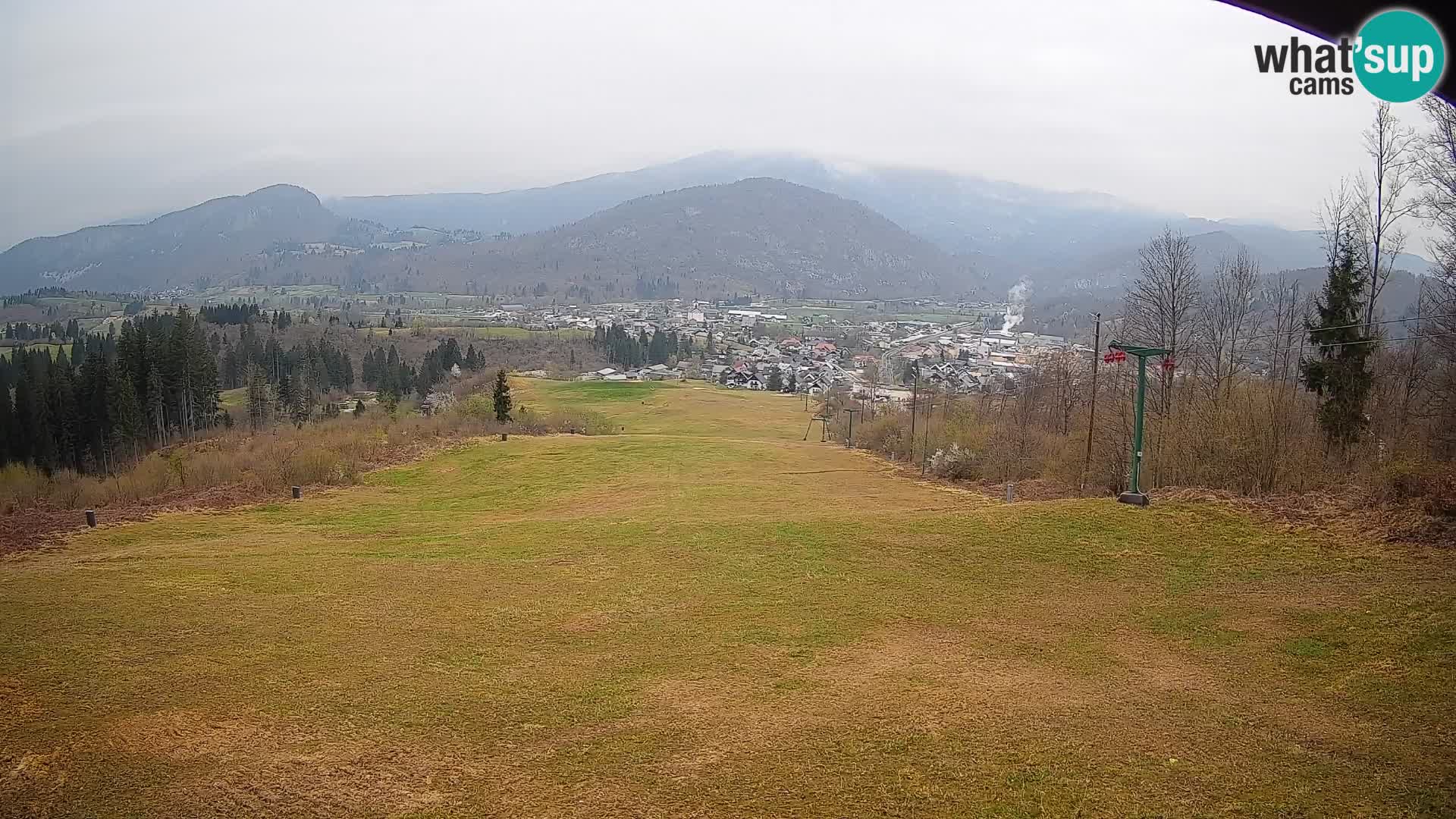 Kamera uživo Bohinjska Bistrica – Pogled u stvarnom vremenu sa skijališta Kozji Hrbet