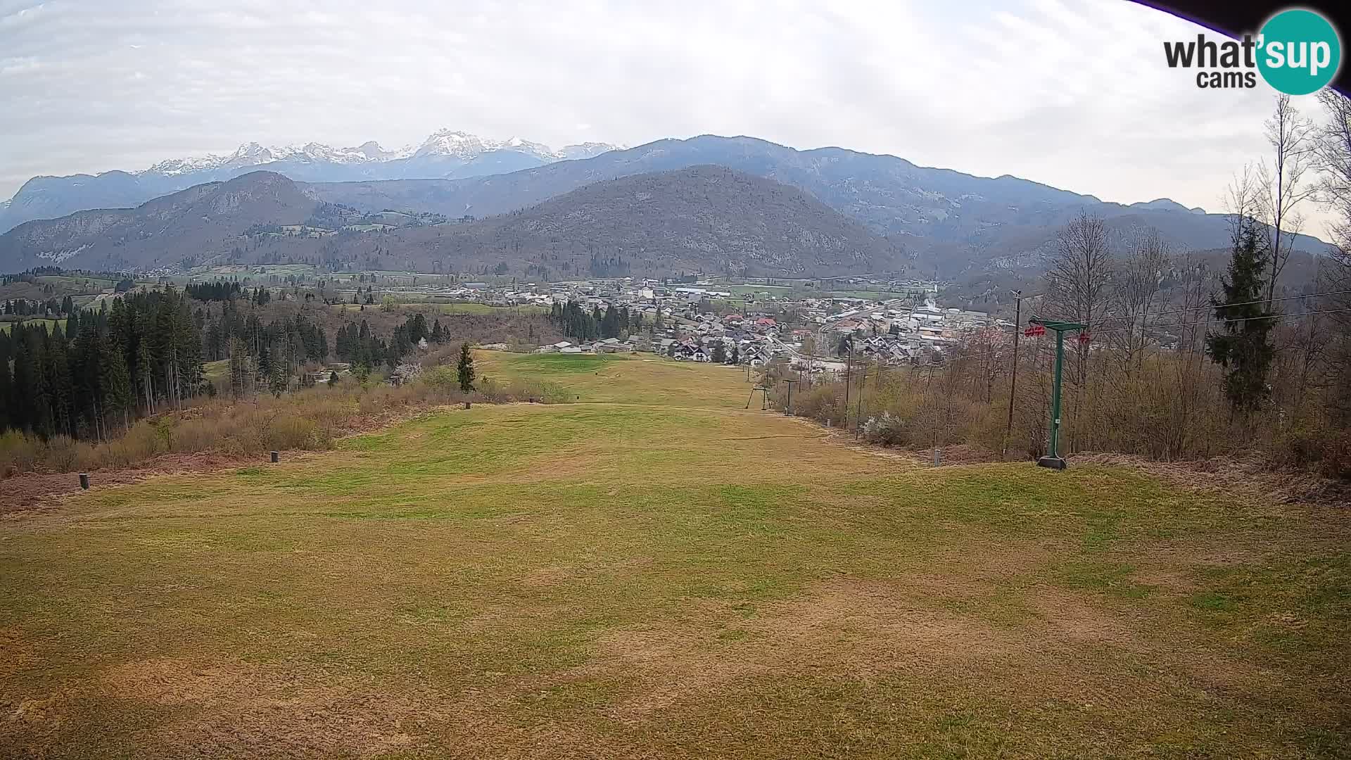 Kamera uživo Bohinjska Bistrica – Pogled u stvarnom vremenu sa skijališta Kozji Hrbet