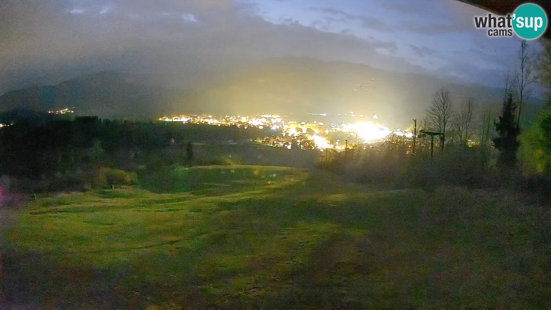 Spletna kamera Bohinjska Bistrica – Pogled v živo s smučišča Kozji Hrbet