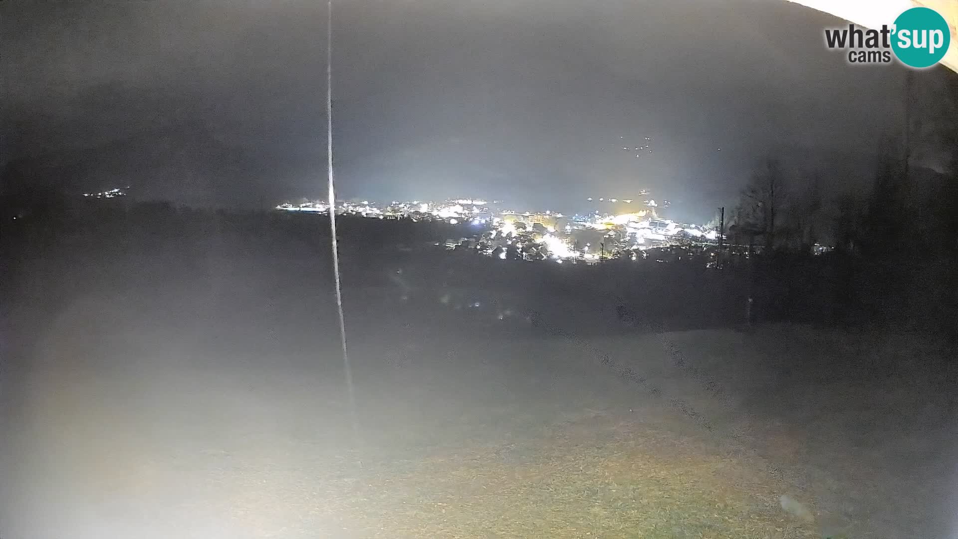 Kamera uživo Bohinjska Bistrica – Pogled u stvarnom vremenu sa skijališta Kozji Hrbet