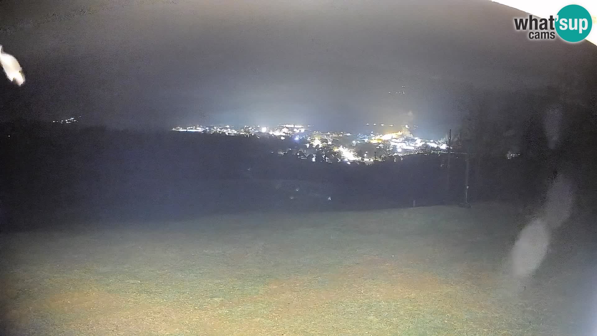 Spletna kamera Bohinjska Bistrica – Pogled v živo s smučišča Kozji Hrbet