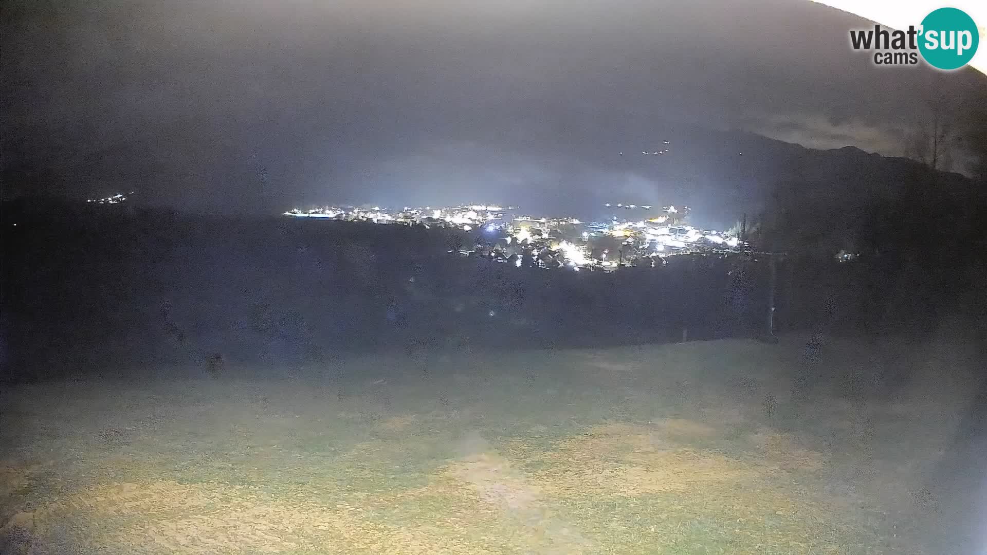 Spletna kamera Bohinjska Bistrica – Pogled v živo s smučišča Kozji Hrbet