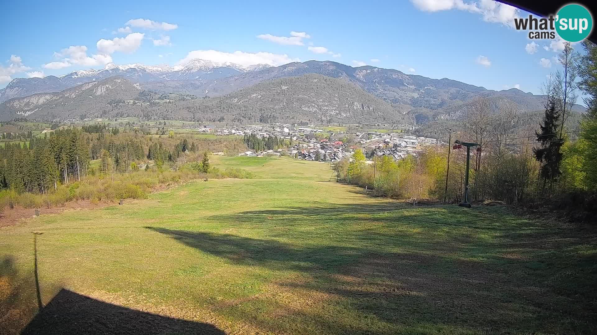 Kamera uživo Bohinjska Bistrica – Pogled u stvarnom vremenu sa skijališta Kozji Hrbet