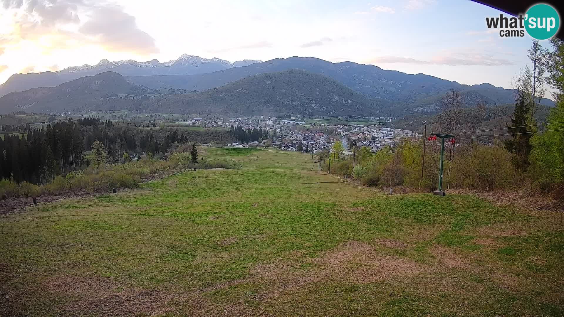 Spletna kamera Bohinjska Bistrica – Pogled v živo s smučišča Kozji Hrbet