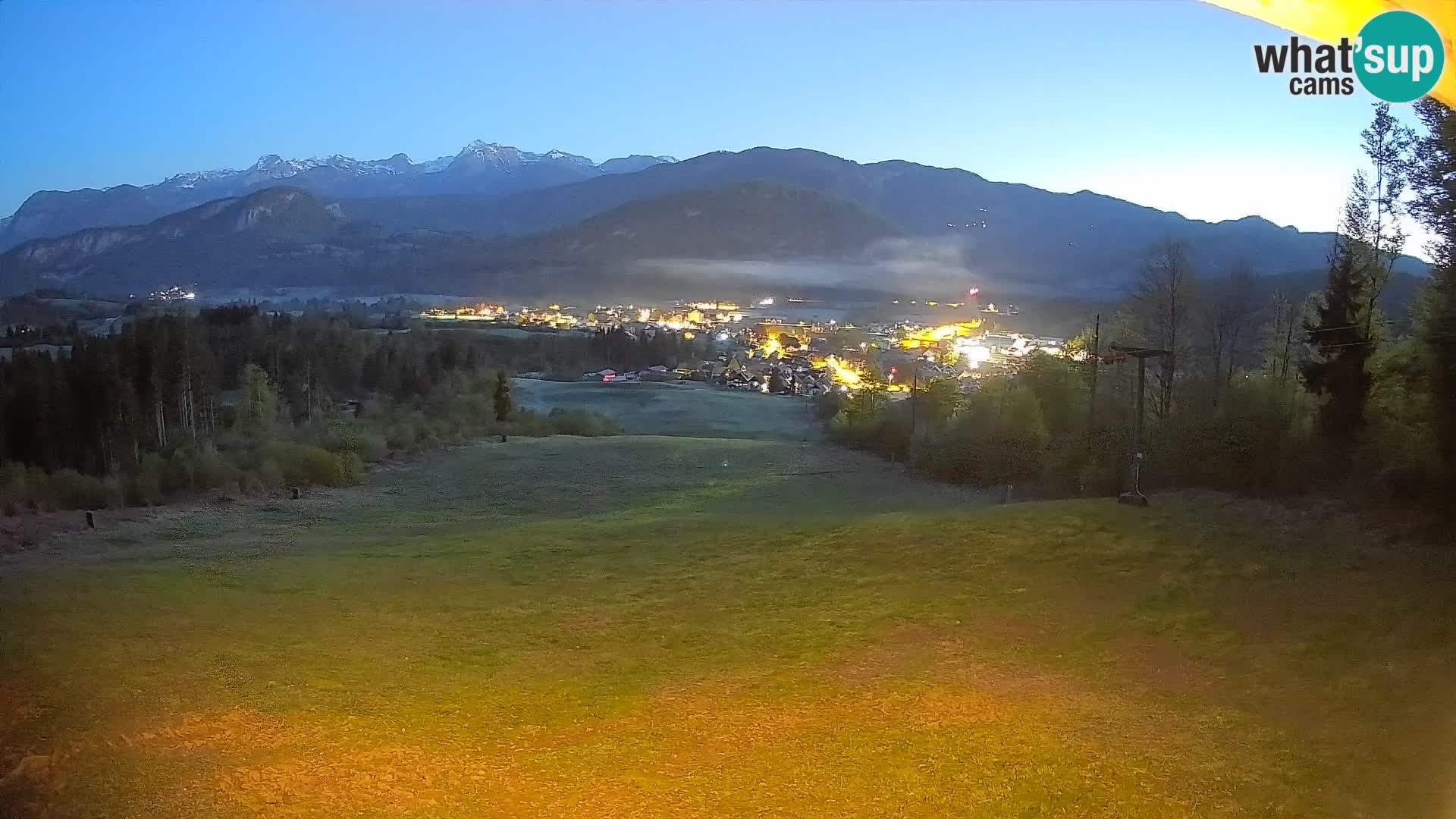 Kamera uživo Bohinjska Bistrica – Pogled u stvarnom vremenu sa skijališta Kozji Hrbet