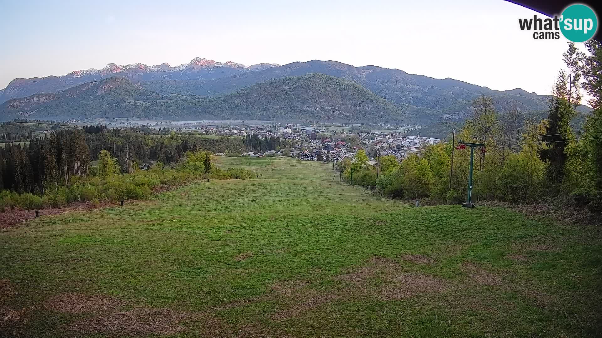 Spletna kamera Bohinjska Bistrica – Pogled v živo s smučišča Kozji Hrbet