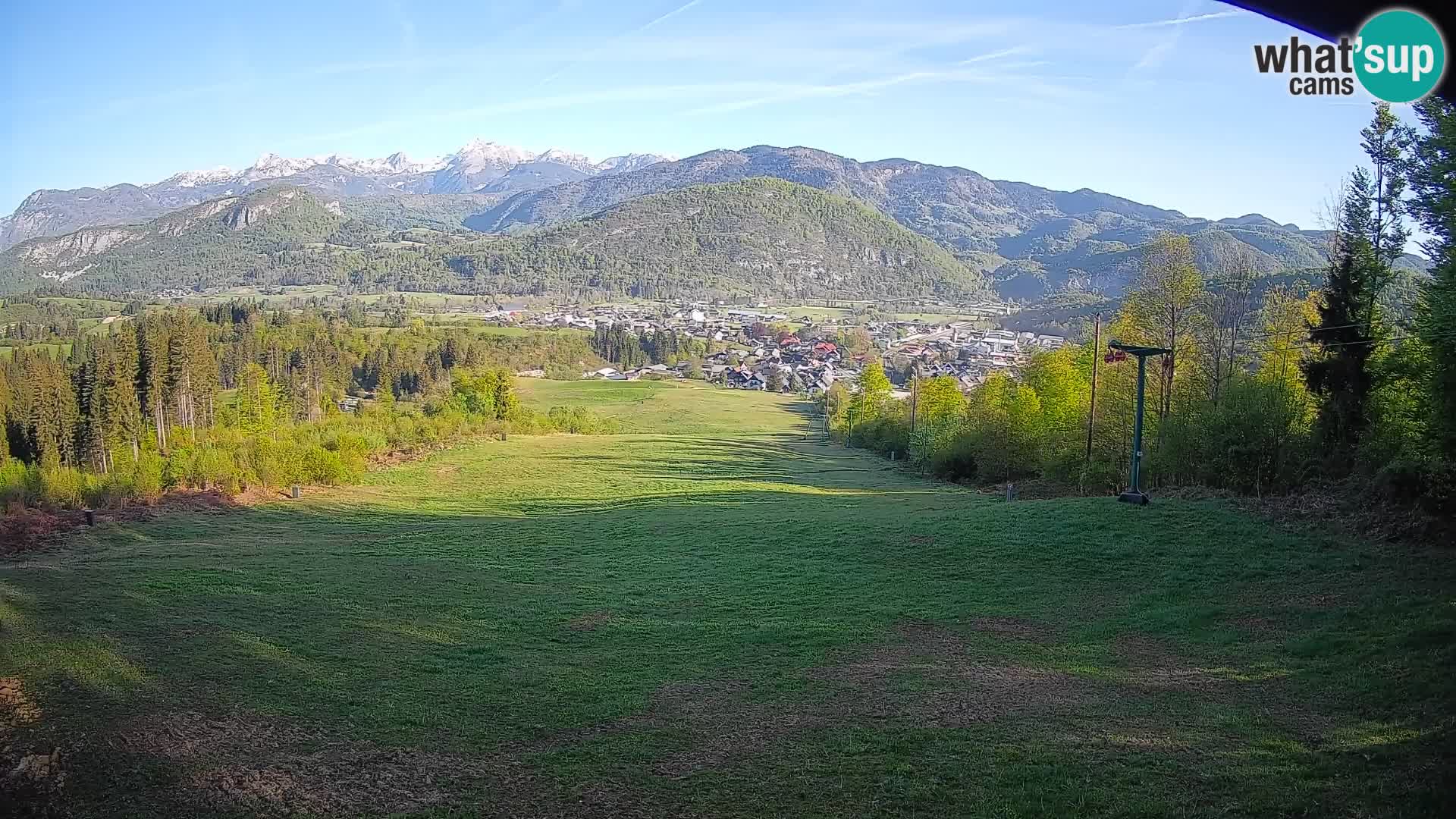 Spletna kamera Bohinjska Bistrica – Pogled v živo s smučišča Kozji Hrbet
