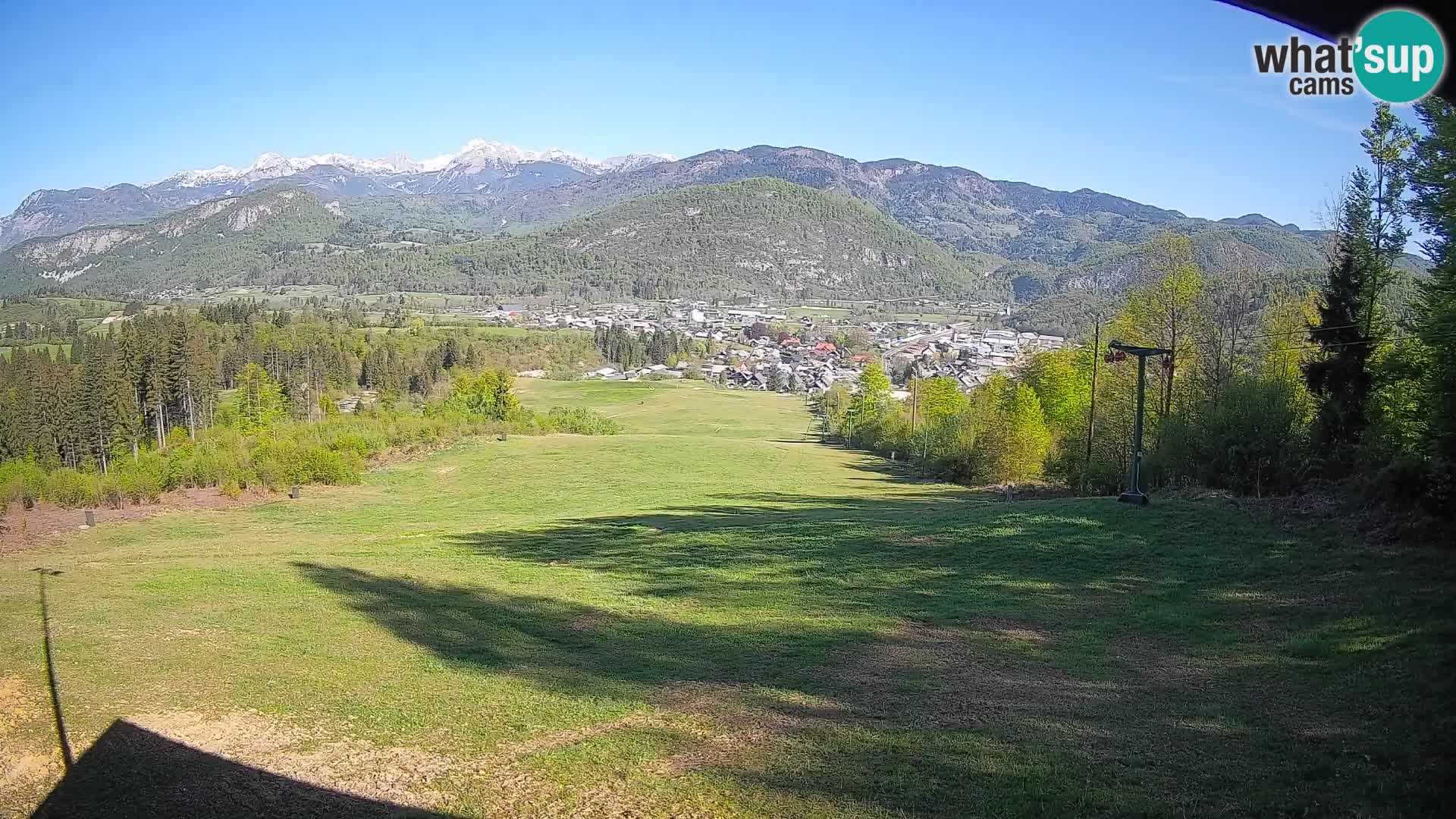 Kamera uživo Bohinjska Bistrica – Pogled u stvarnom vremenu sa skijališta Kozji Hrbet