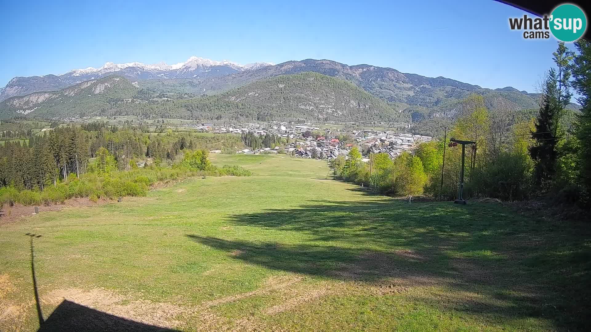 Spletna kamera Bohinjska Bistrica – Pogled v živo s smučišča Kozji Hrbet