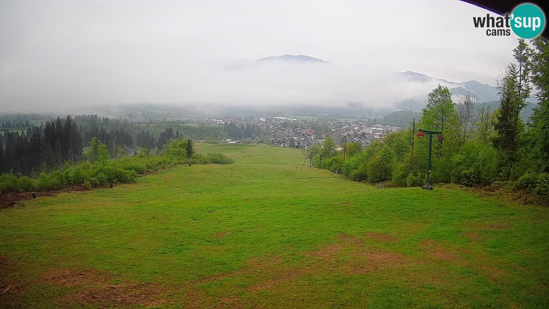 Spletna kamera Bohinjska Bistrica – Pogled v živo s smučišča Kozji Hrbet