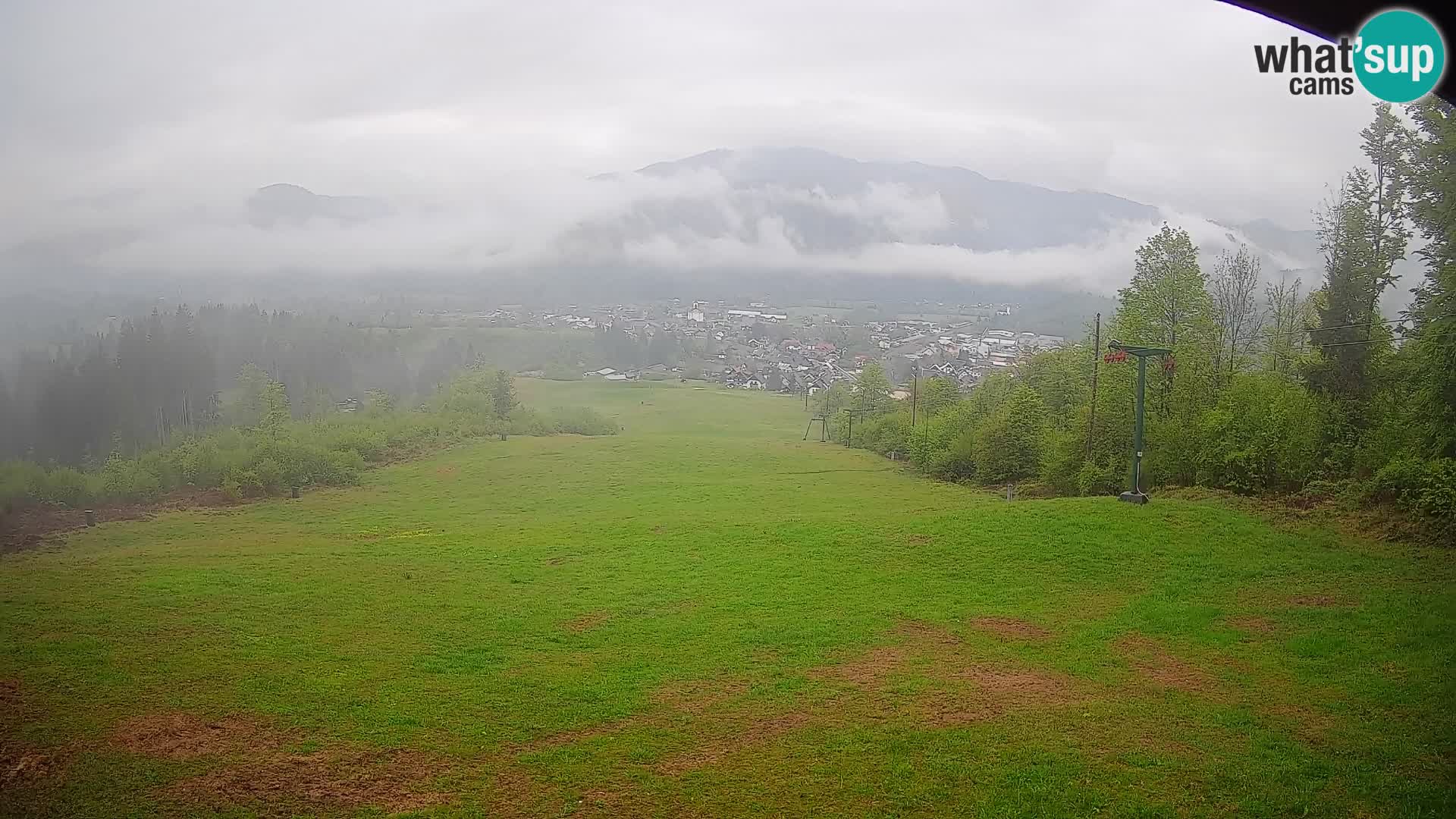 Spletna kamera Bohinjska Bistrica – Pogled v živo s smučišča Kozji Hrbet