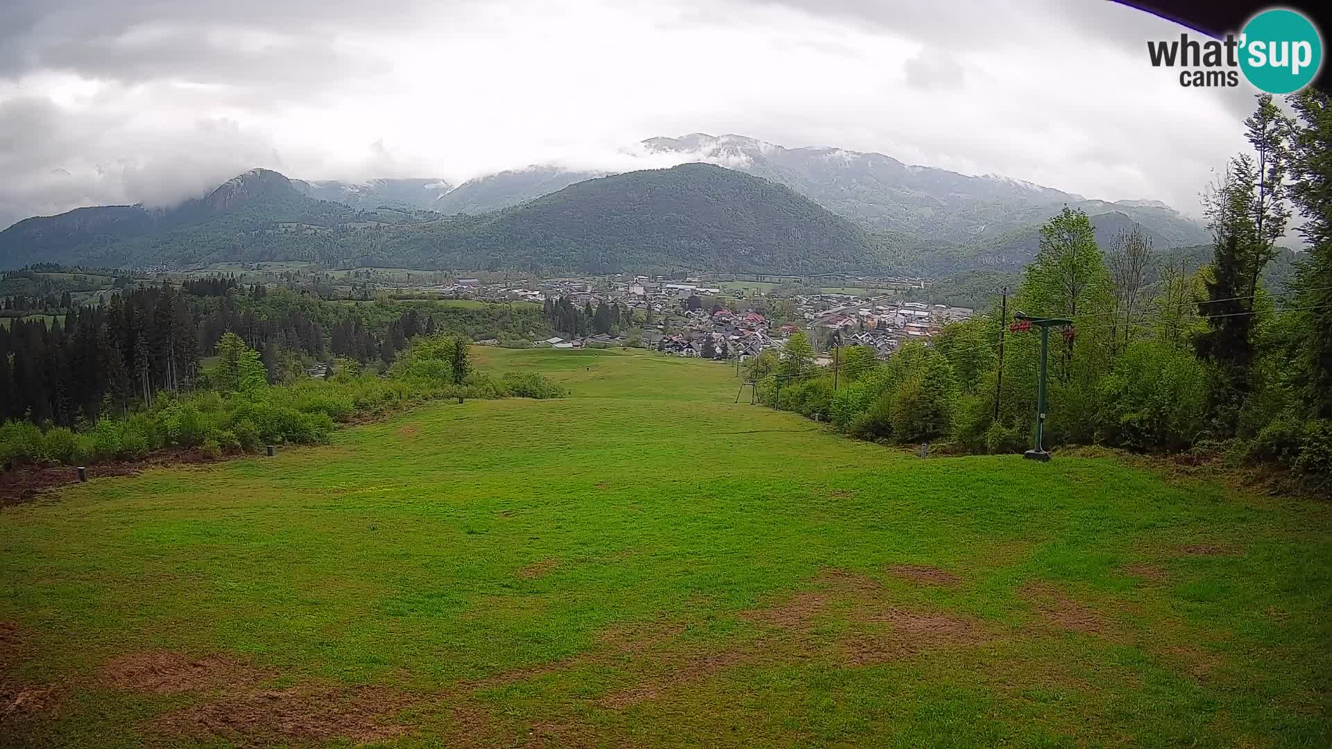 Spletna kamera Bohinjska Bistrica – Pogled v živo s smučišča Kozji Hrbet