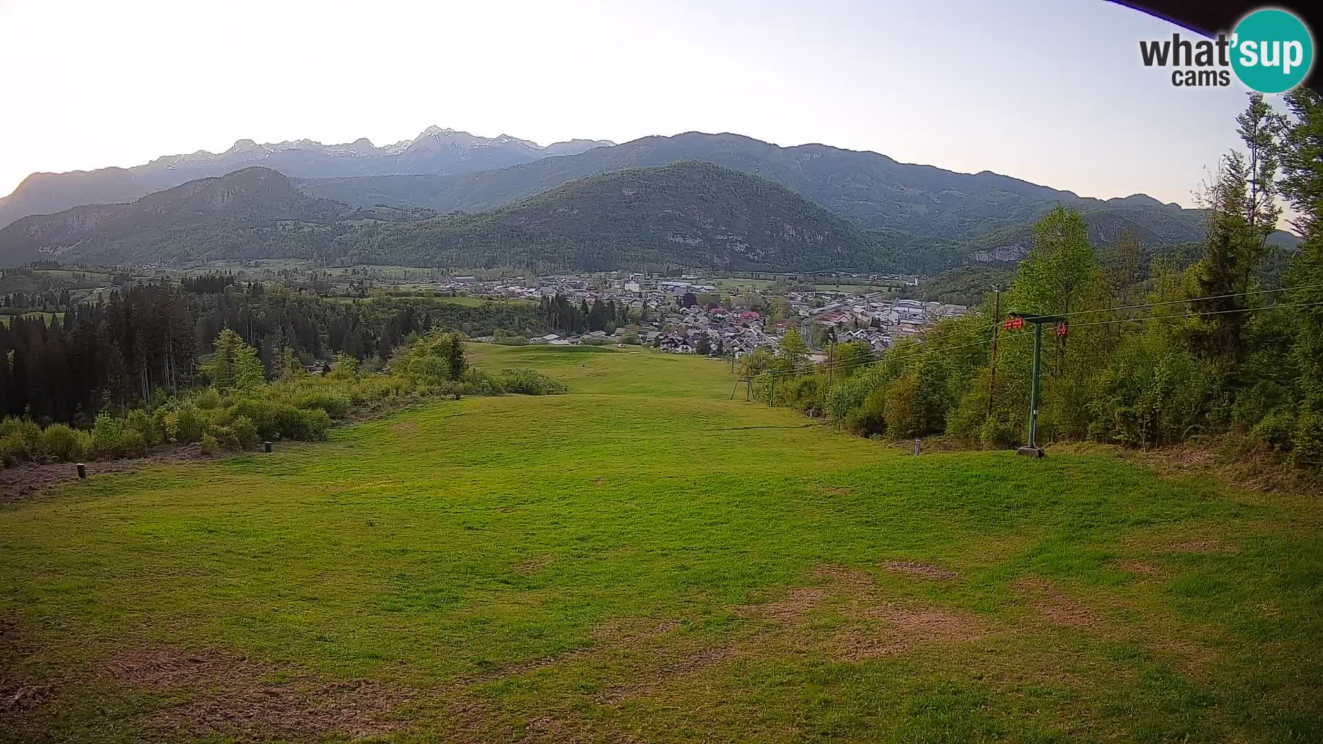 Spletna kamera Bohinjska Bistrica – Pogled v živo s smučišča Kozji Hrbet