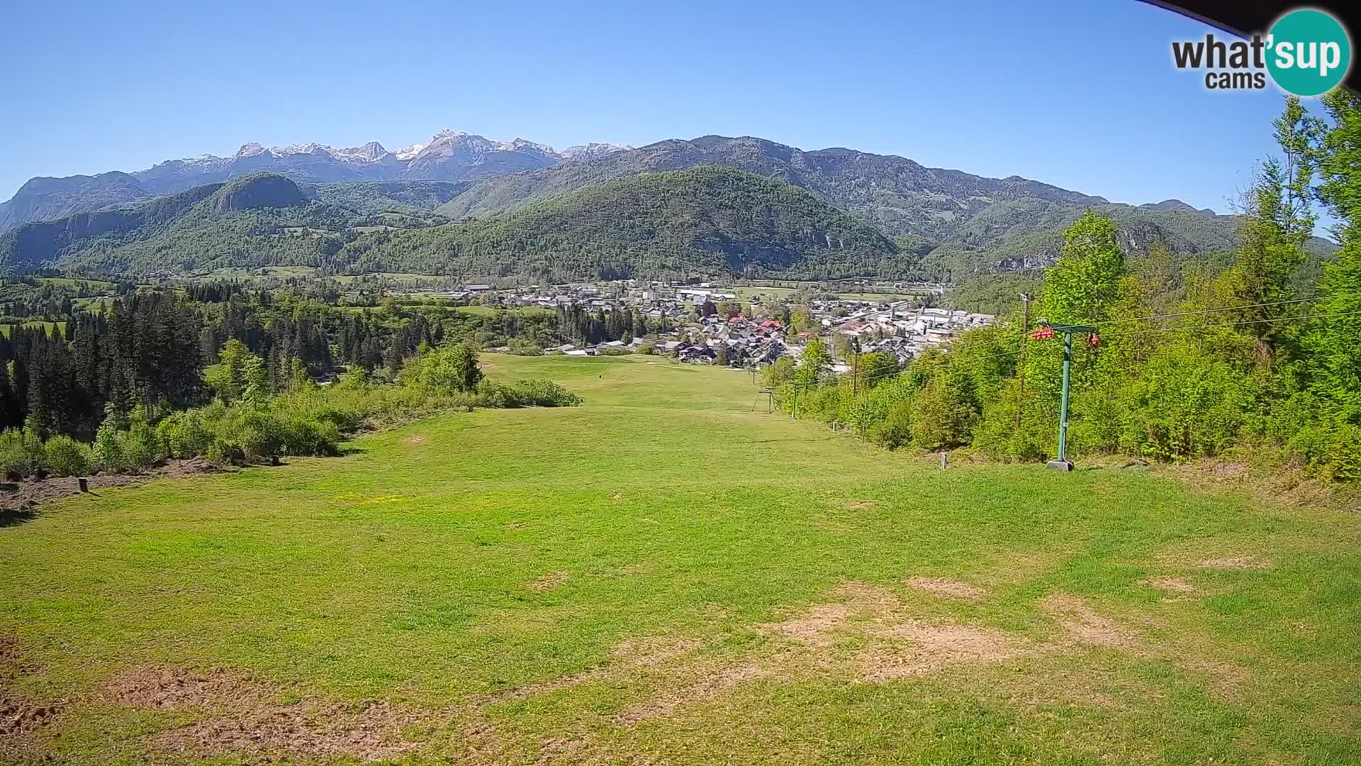 Kamera uživo Bohinjska Bistrica – Pogled u stvarnom vremenu sa skijališta Kozji Hrbet