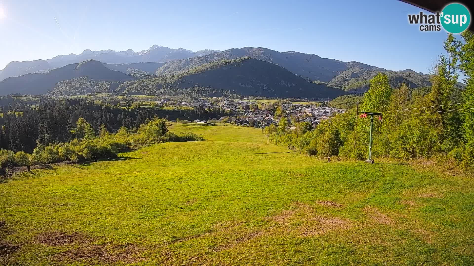 Kamera uživo Bohinjska Bistrica – Pogled u stvarnom vremenu sa skijališta Kozji Hrbet