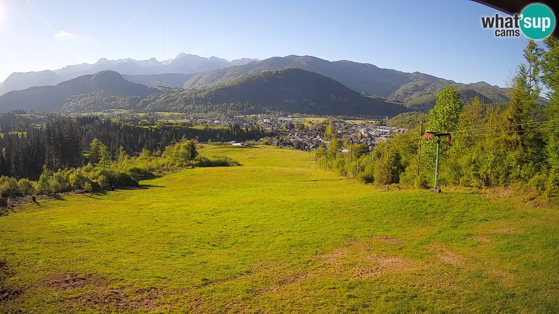 Spletna kamera Bohinjska Bistrica – Pogled v živo s smučišča Kozji Hrbet