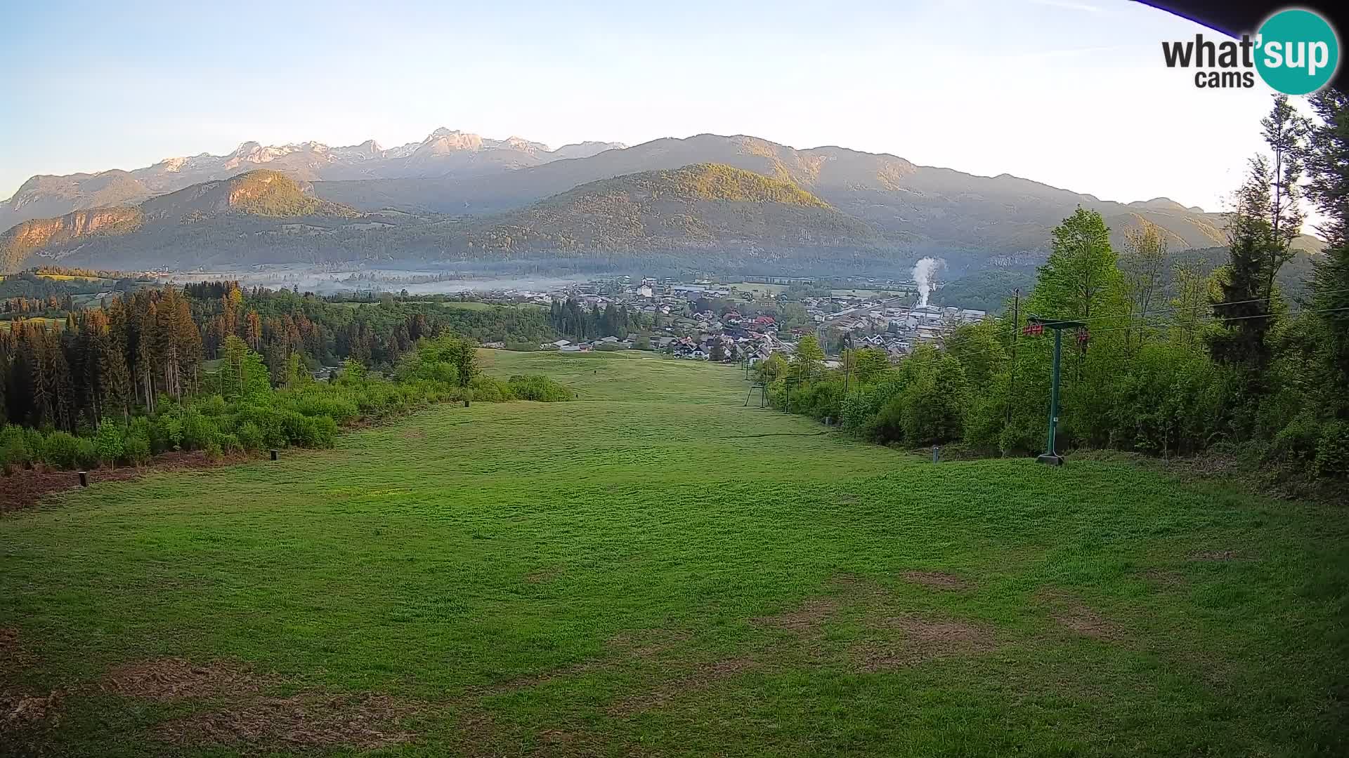 Spletna kamera Bohinjska Bistrica – Pogled v živo s smučišča Kozji Hrbet