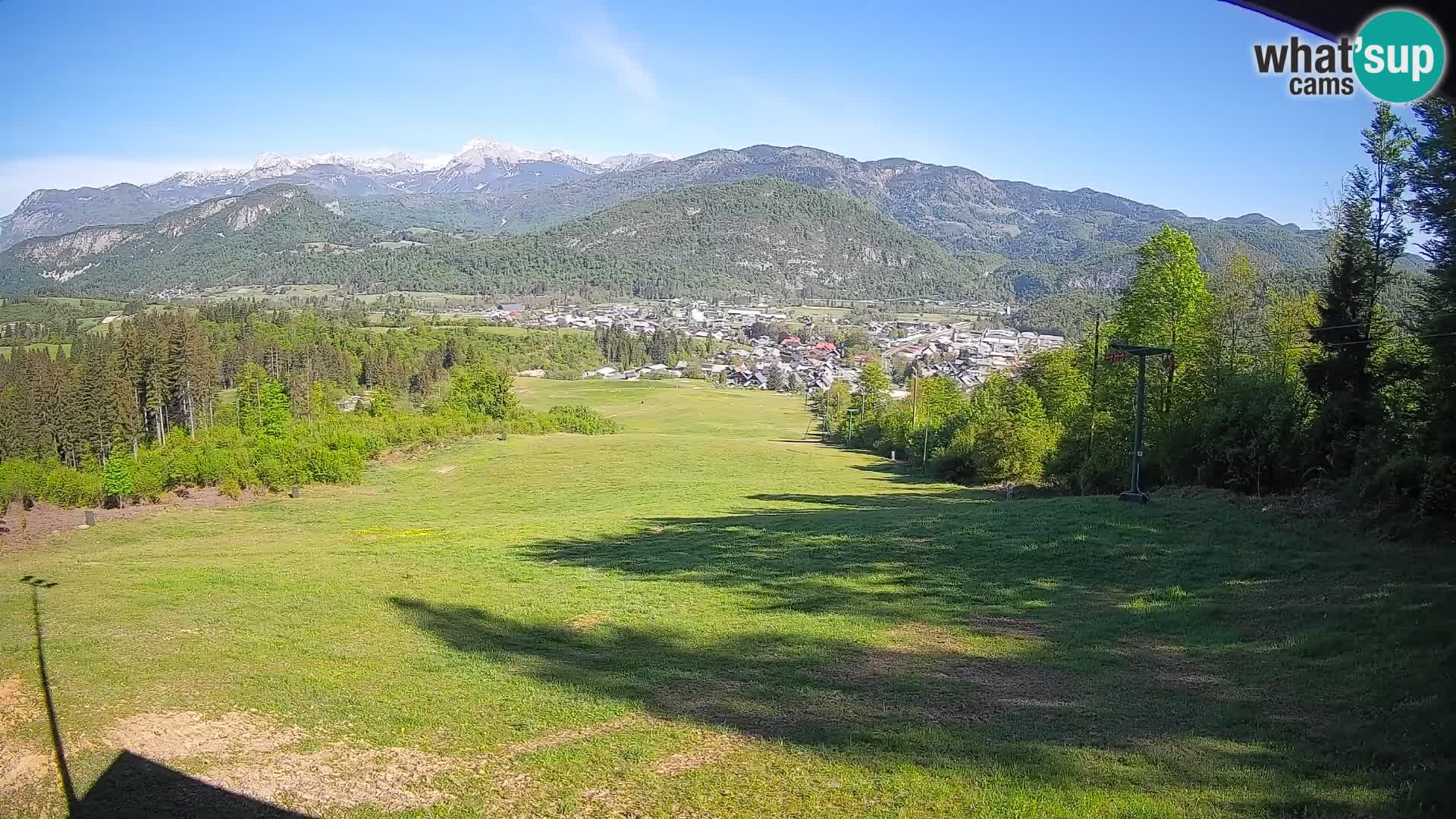 Spletna kamera Bohinjska Bistrica – Pogled v živo s smučišča Kozji Hrbet