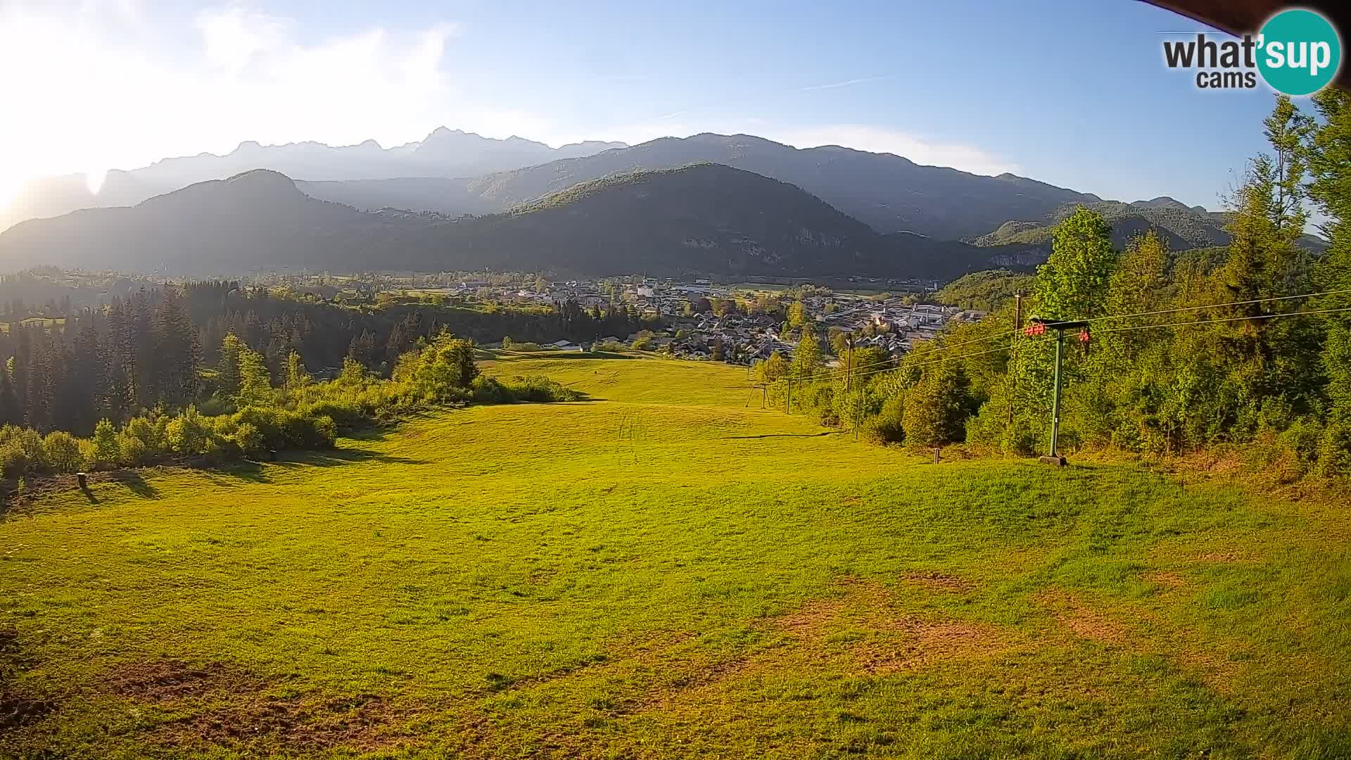 Kamera uživo Bohinjska Bistrica – Pogled u stvarnom vremenu sa skijališta Kozji Hrbet