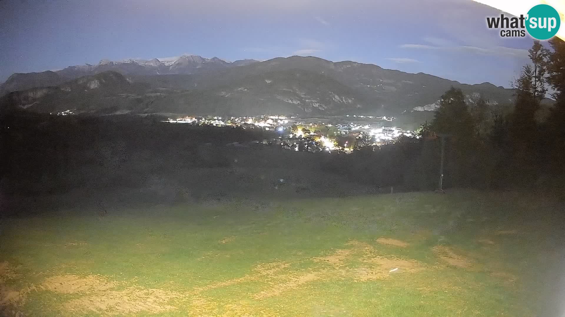 Kamera uživo Bohinjska Bistrica – Pogled u stvarnom vremenu sa skijališta Kozji Hrbet