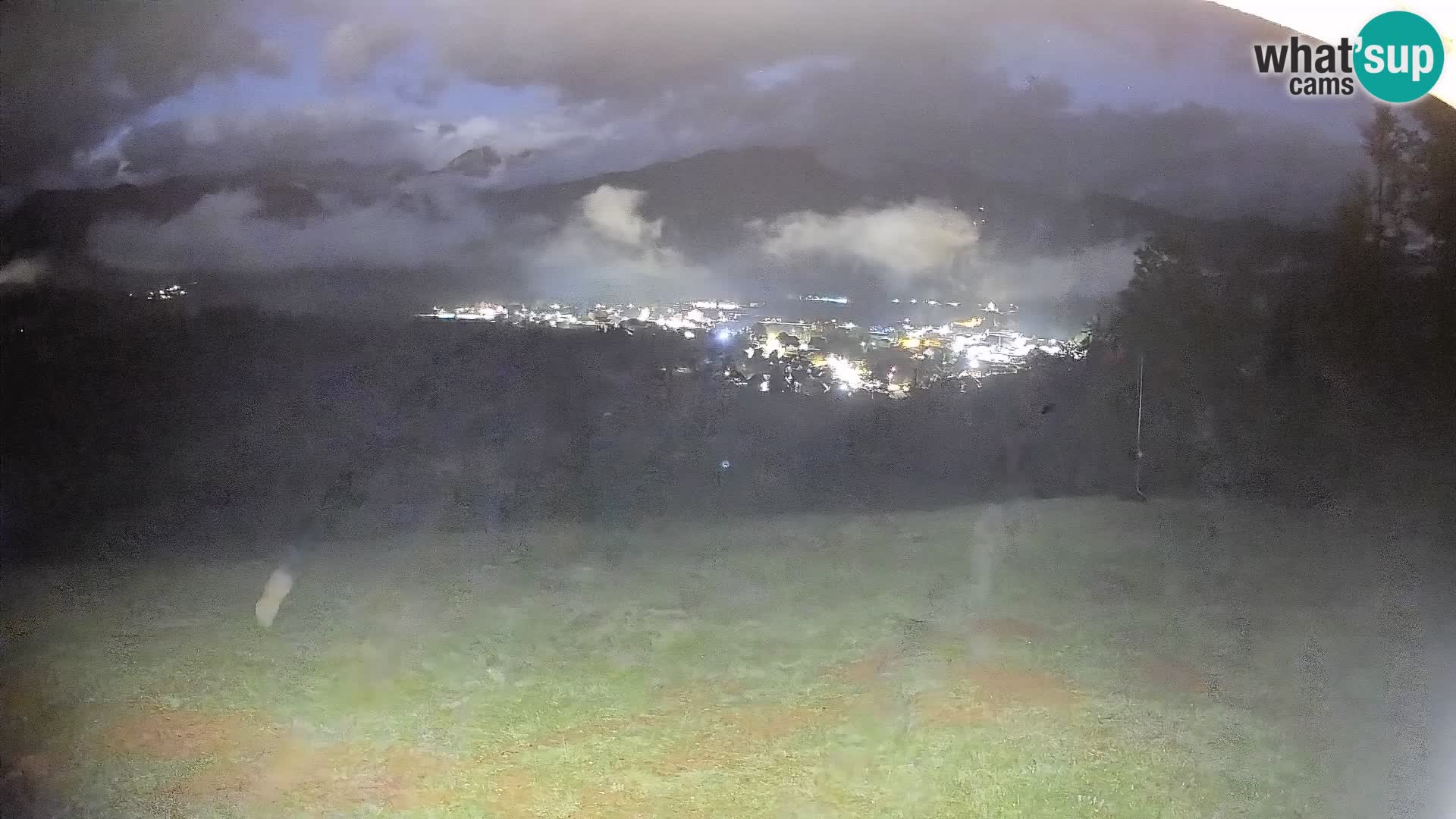 Kamera uživo Bohinjska Bistrica – Pogled u stvarnom vremenu sa skijališta Kozji Hrbet