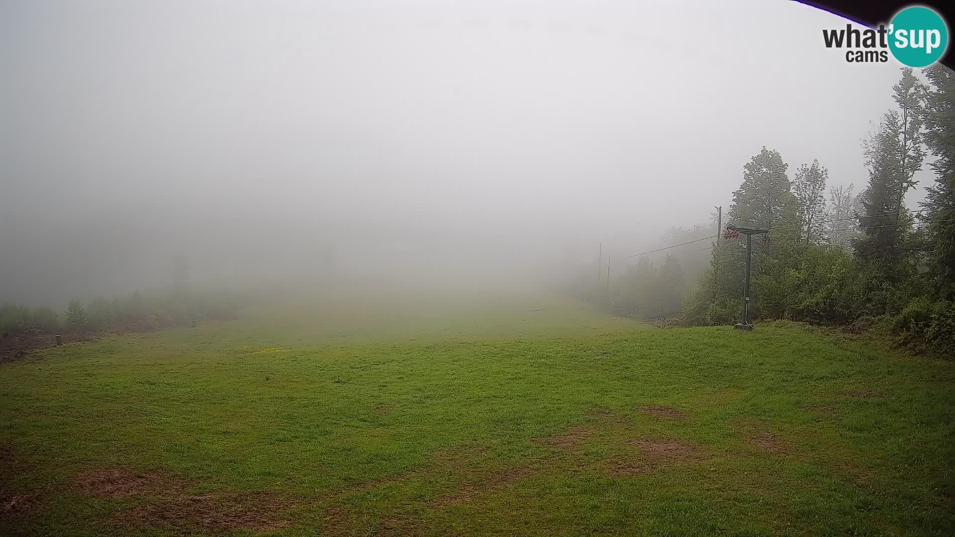Kamera uživo Bohinjska Bistrica – Pogled u stvarnom vremenu sa skijališta Kozji Hrbet