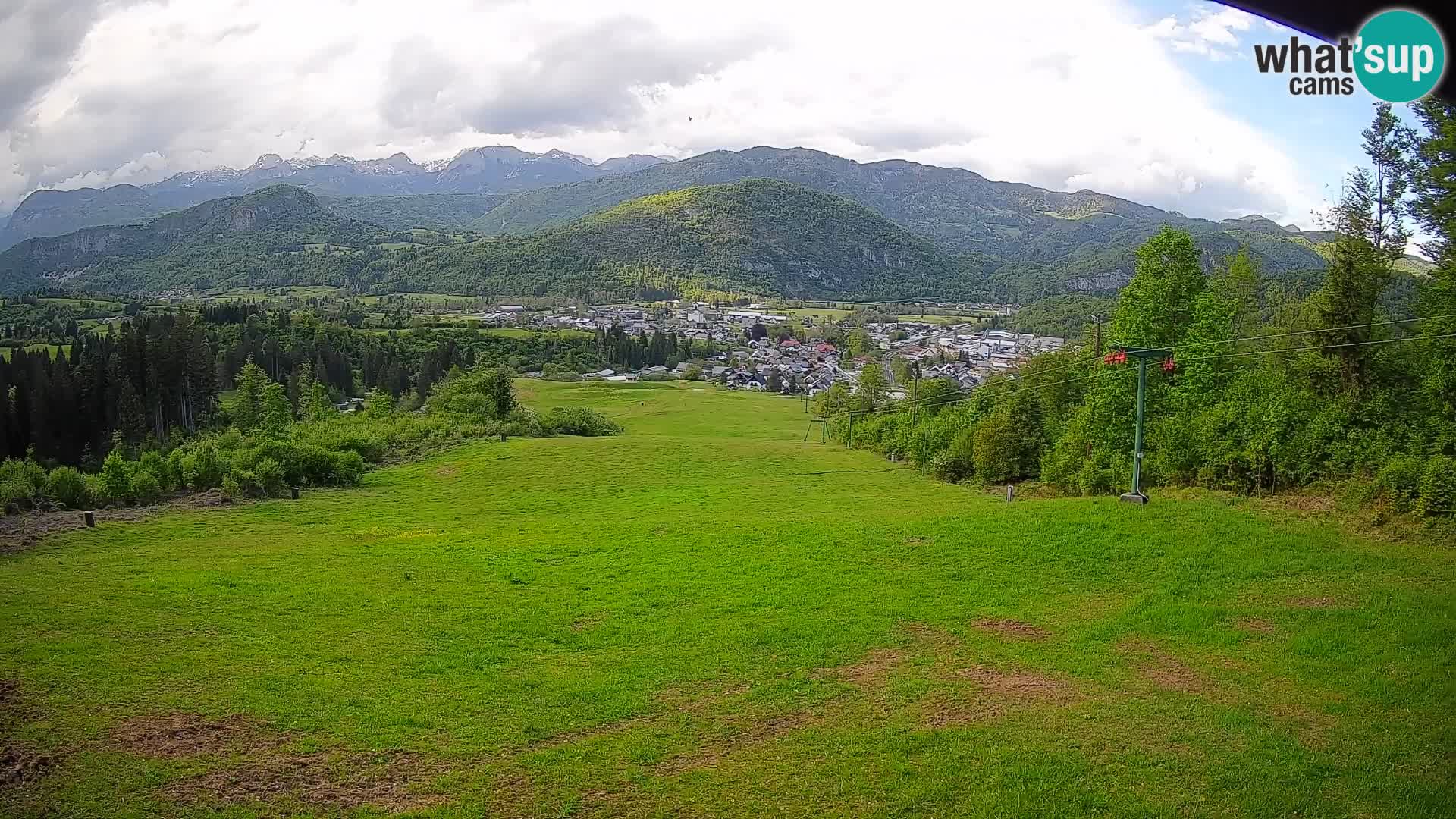 Kamera uživo Bohinjska Bistrica – Pogled u stvarnom vremenu sa skijališta Kozji Hrbet