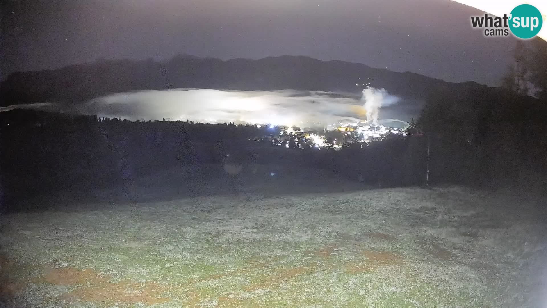 Kamera uživo Bohinjska Bistrica – Pogled u stvarnom vremenu sa skijališta Kozji Hrbet