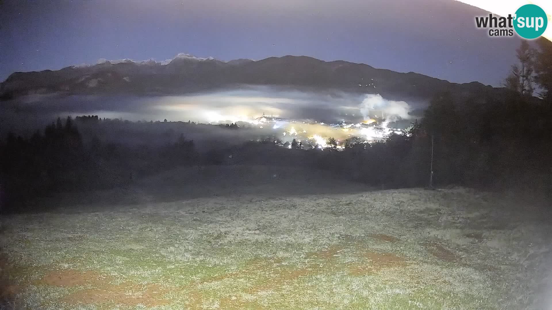 Kamera uživo Bohinjska Bistrica – Pogled u stvarnom vremenu sa skijališta Kozji Hrbet