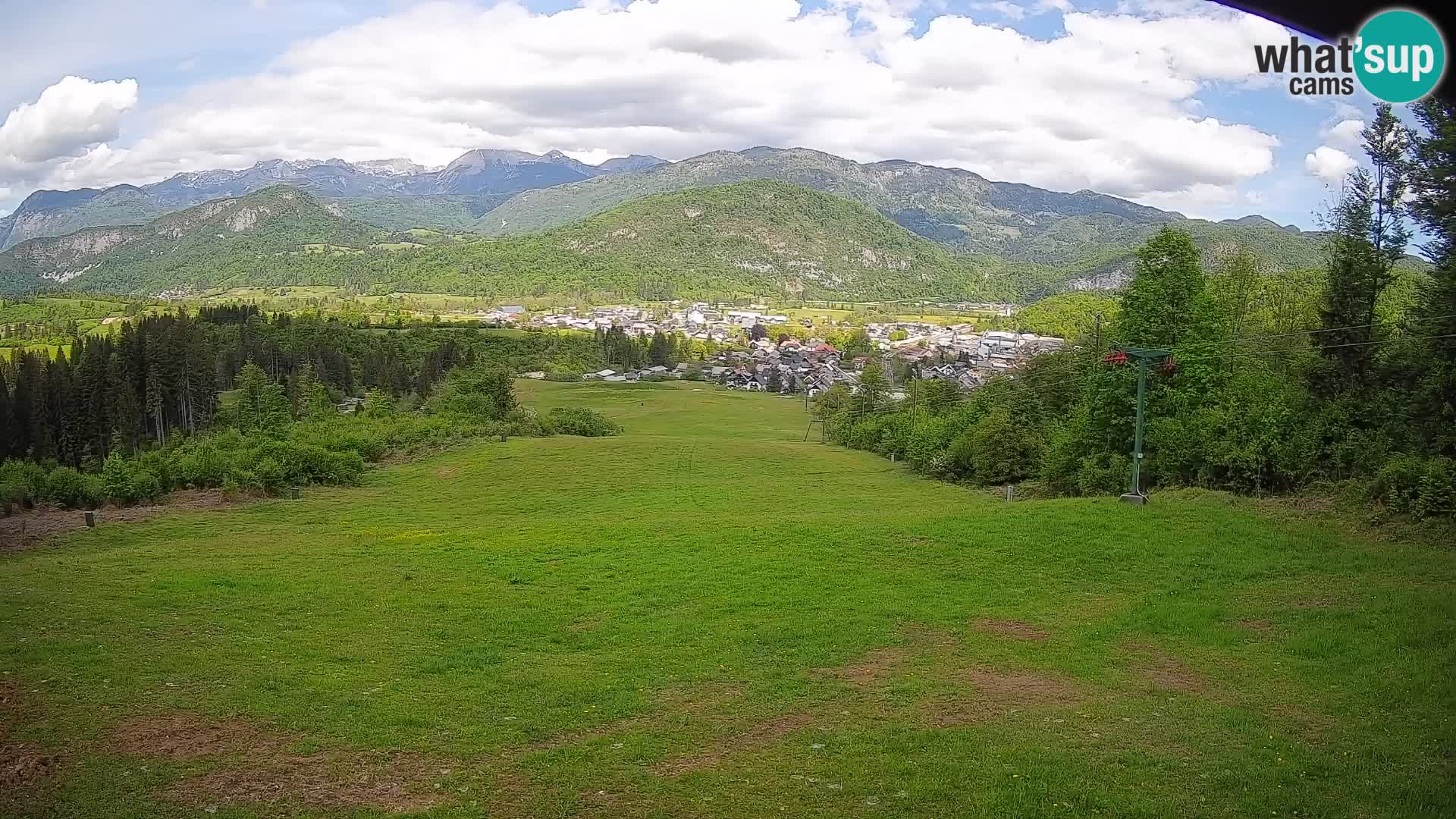 Kamera uživo Bohinjska Bistrica – Pogled u stvarnom vremenu sa skijališta Kozji Hrbet