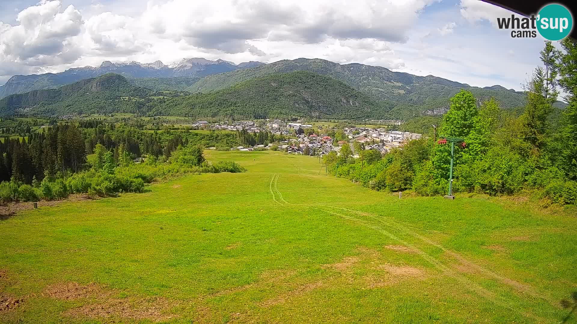 Kamera uživo Bohinjska Bistrica – Pogled u stvarnom vremenu sa skijališta Kozji Hrbet