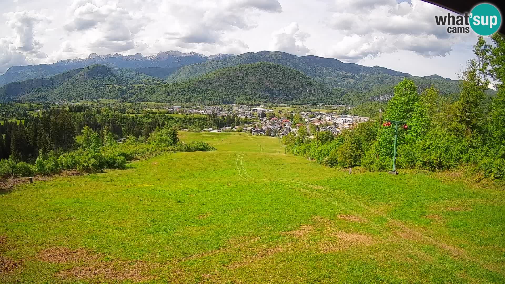 Kamera uživo Bohinjska Bistrica – Pogled u stvarnom vremenu sa skijališta Kozji Hrbet