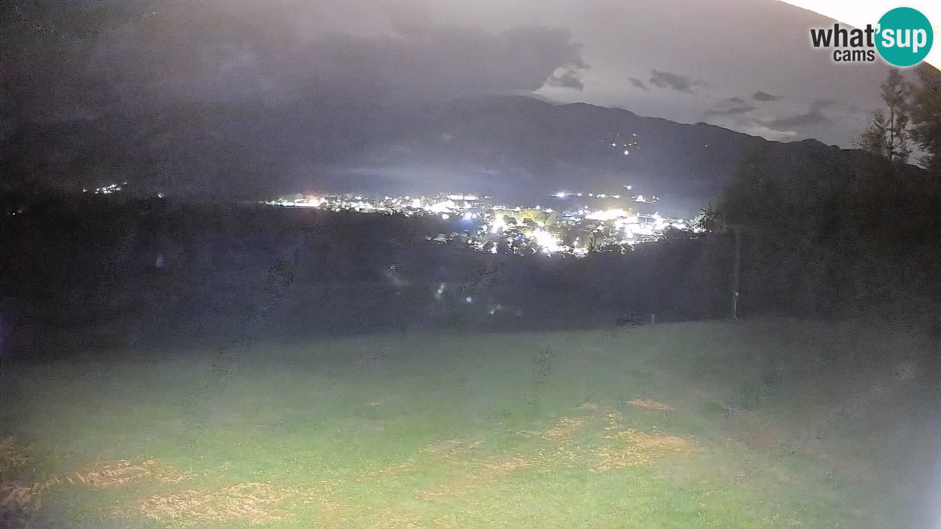 Spletna kamera Bohinjska Bistrica – Pogled v živo s smučišča Kozji Hrbet