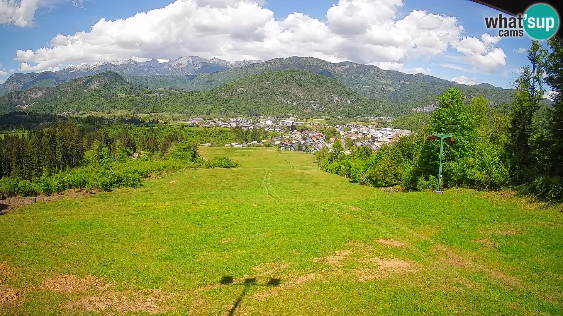 Spletna kamera Bohinjska Bistrica – Pogled v živo s smučišča Kozji Hrbet