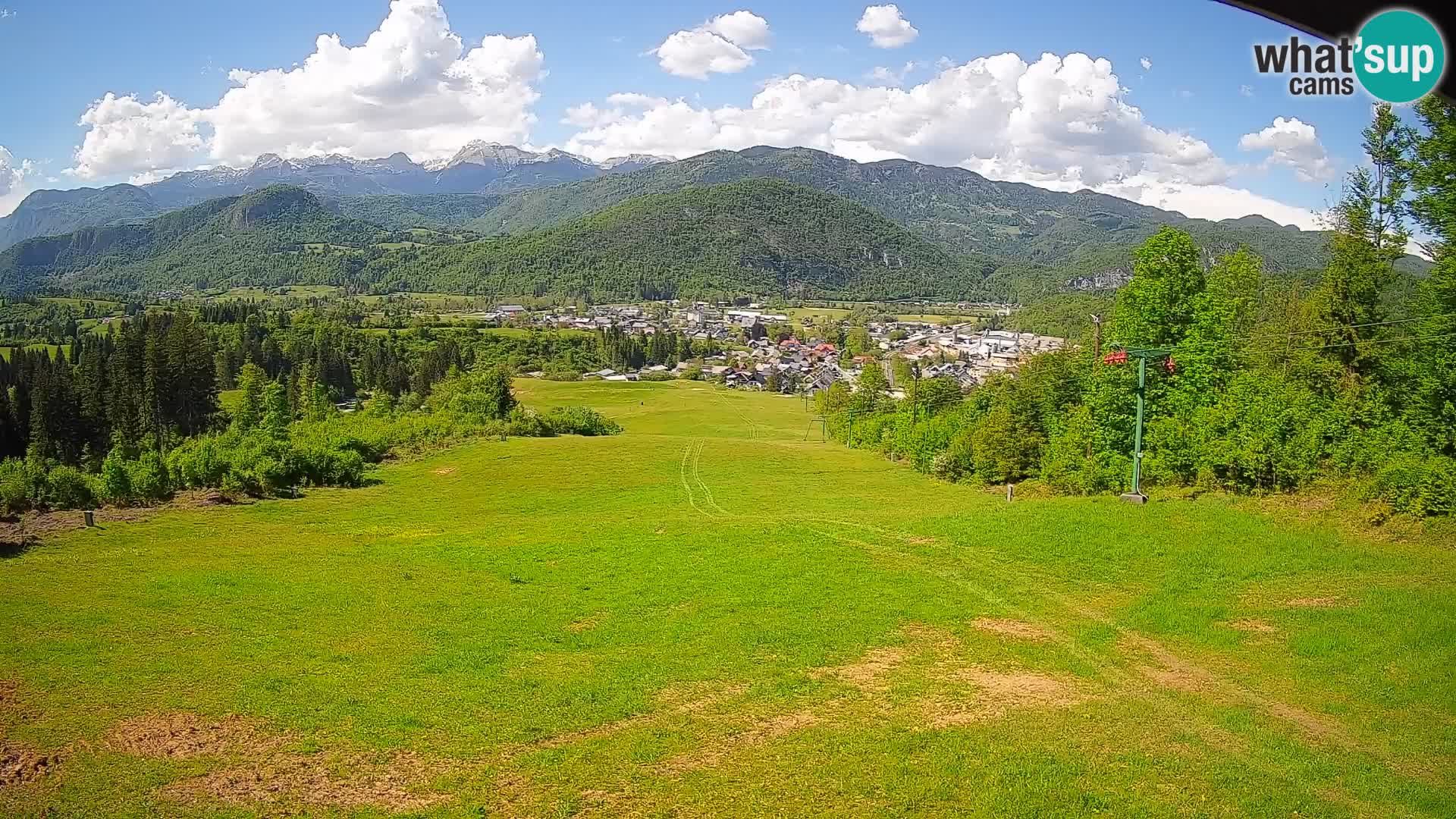 Kamera uživo Bohinjska Bistrica – Pogled u stvarnom vremenu sa skijališta Kozji Hrbet