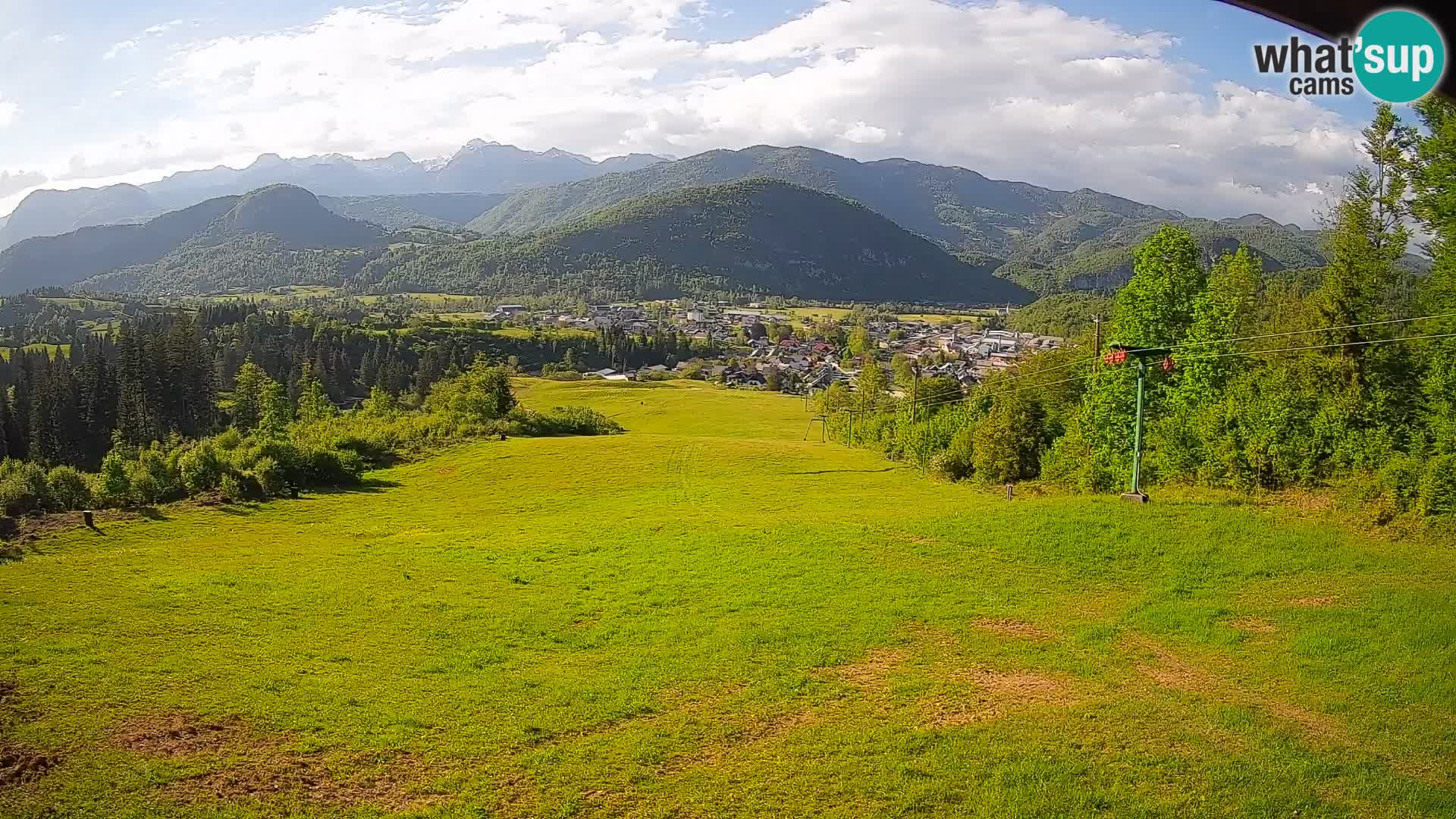 Spletna kamera Bohinjska Bistrica – Pogled v živo s smučišča Kozji Hrbet